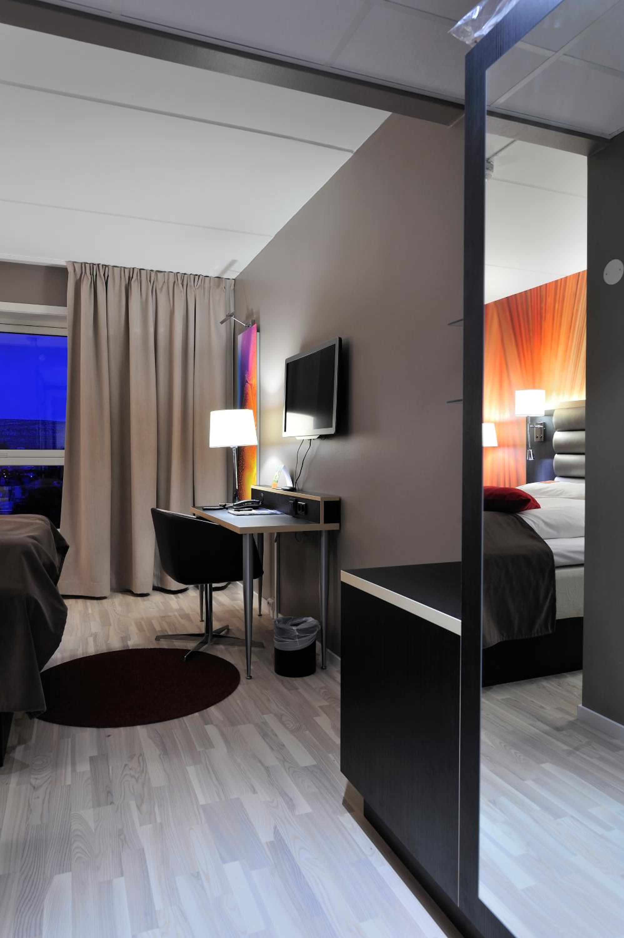 Double Room - Photo 9