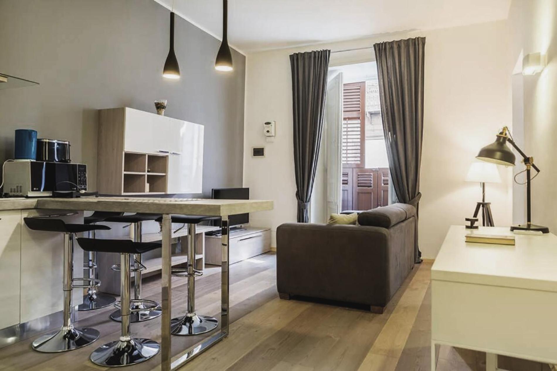 One-Bedroom Apartment - Photo 14
