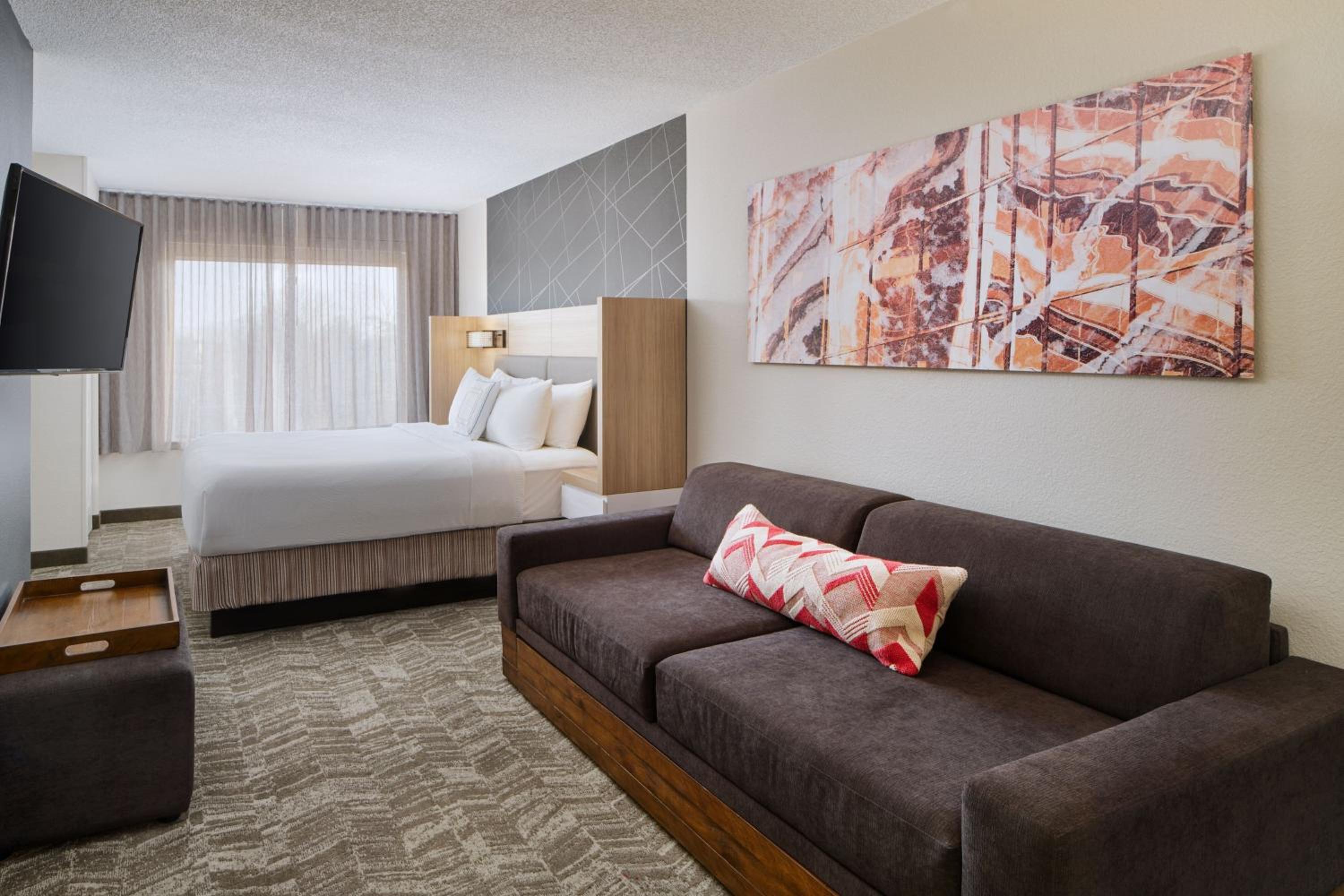 King Suite with Sofa Bed - Photo 5