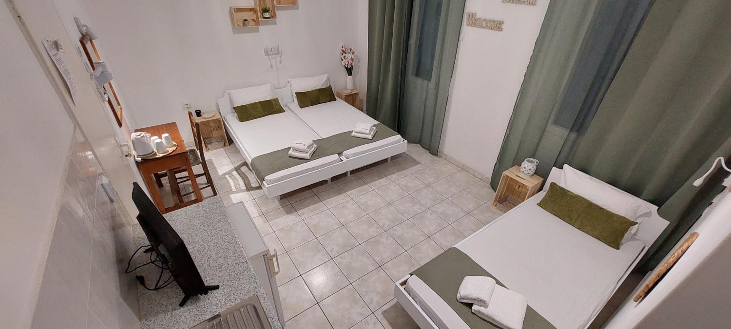 Standard Triple Room photo 1