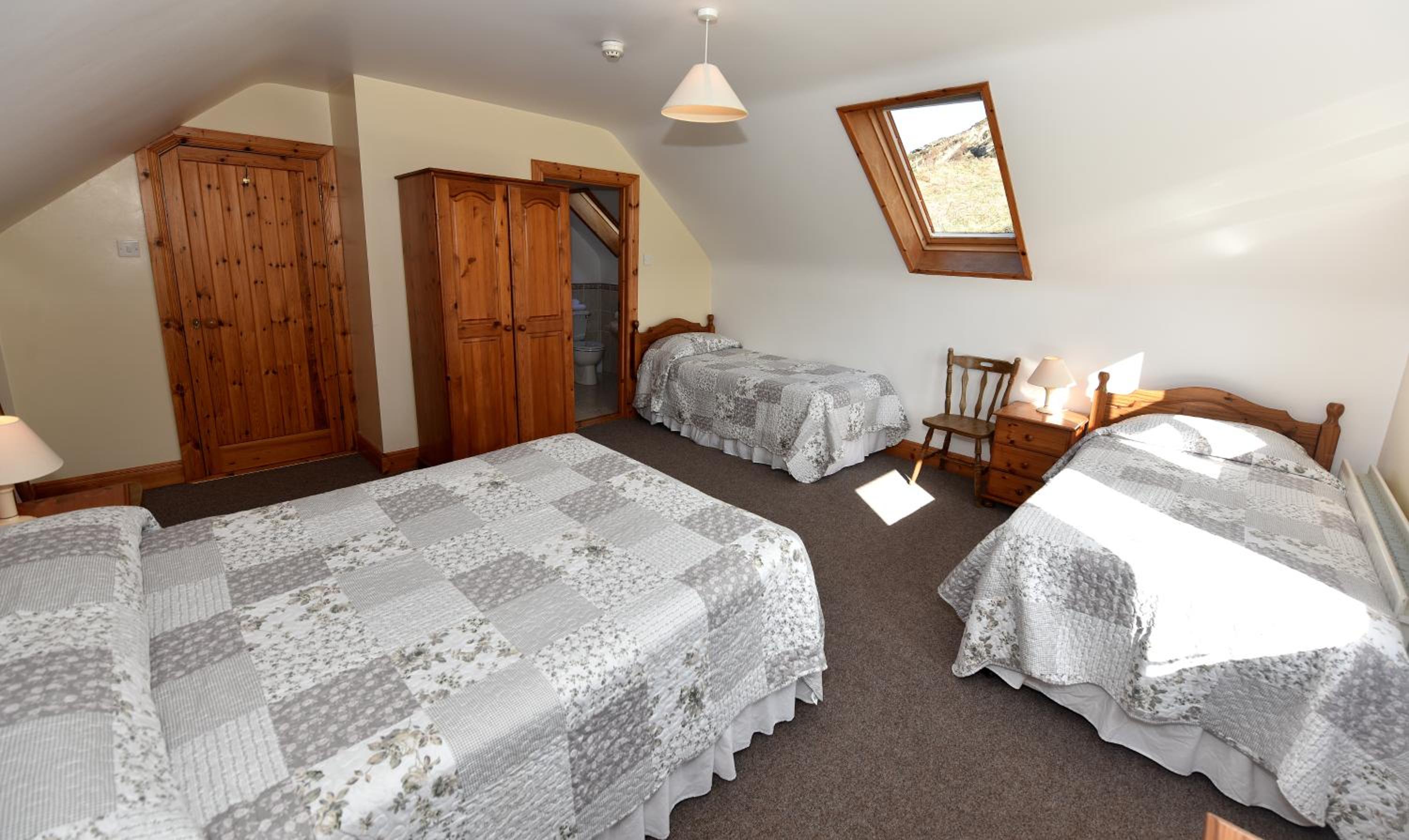 Triple Room with Mountain View