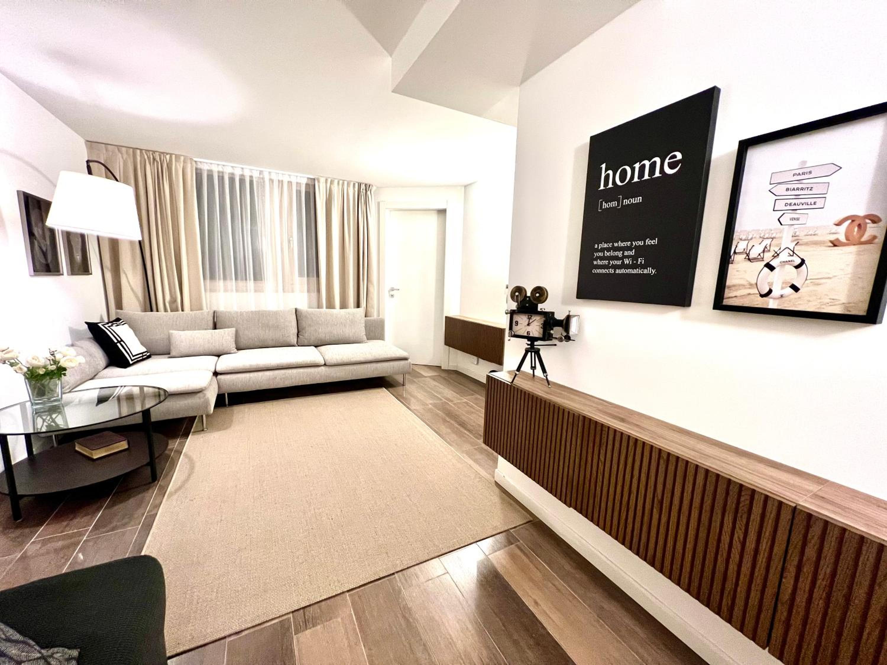 Junior Suite with Garden View