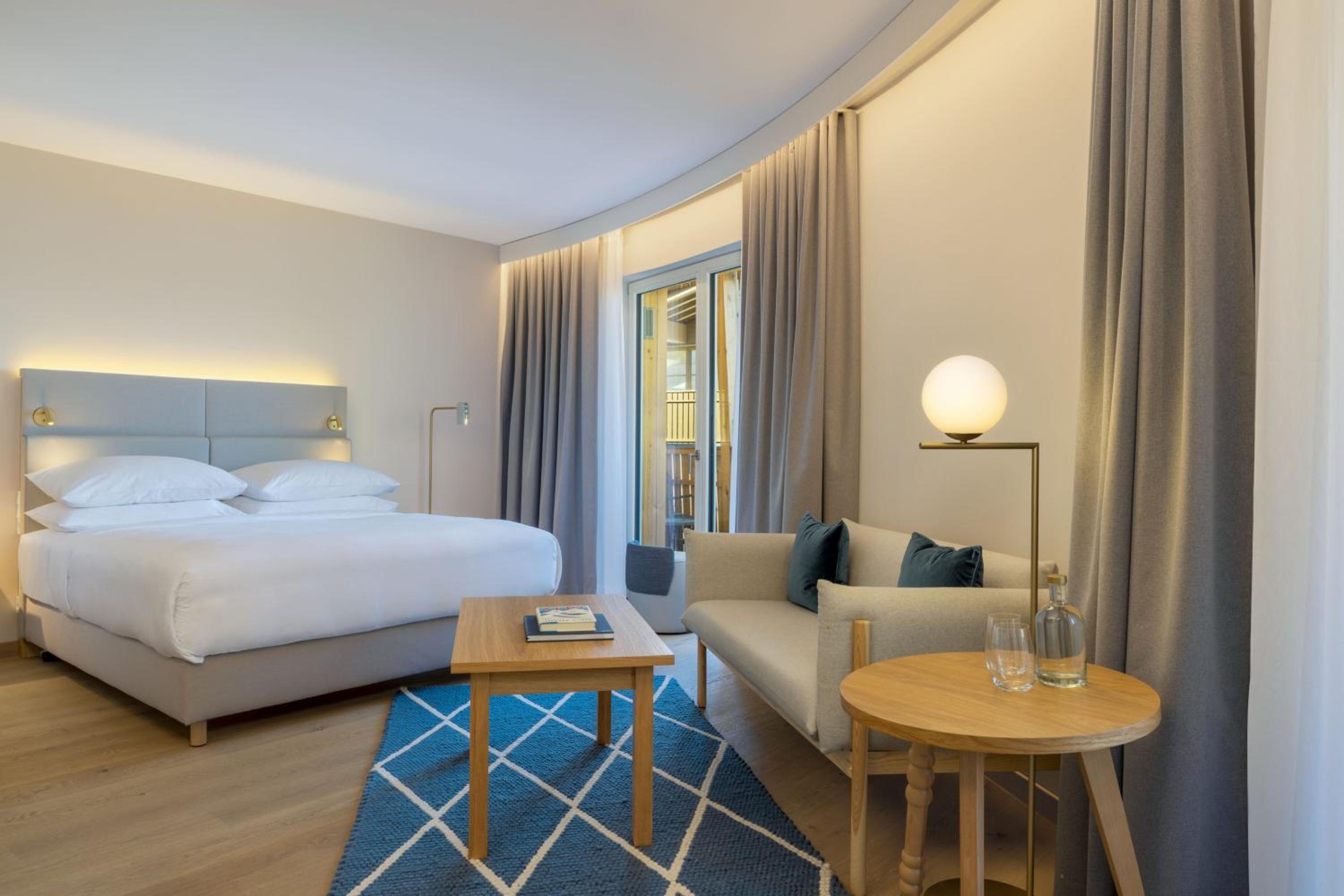 Bliss Deluxe King Room - Facilities Access - Photo 3