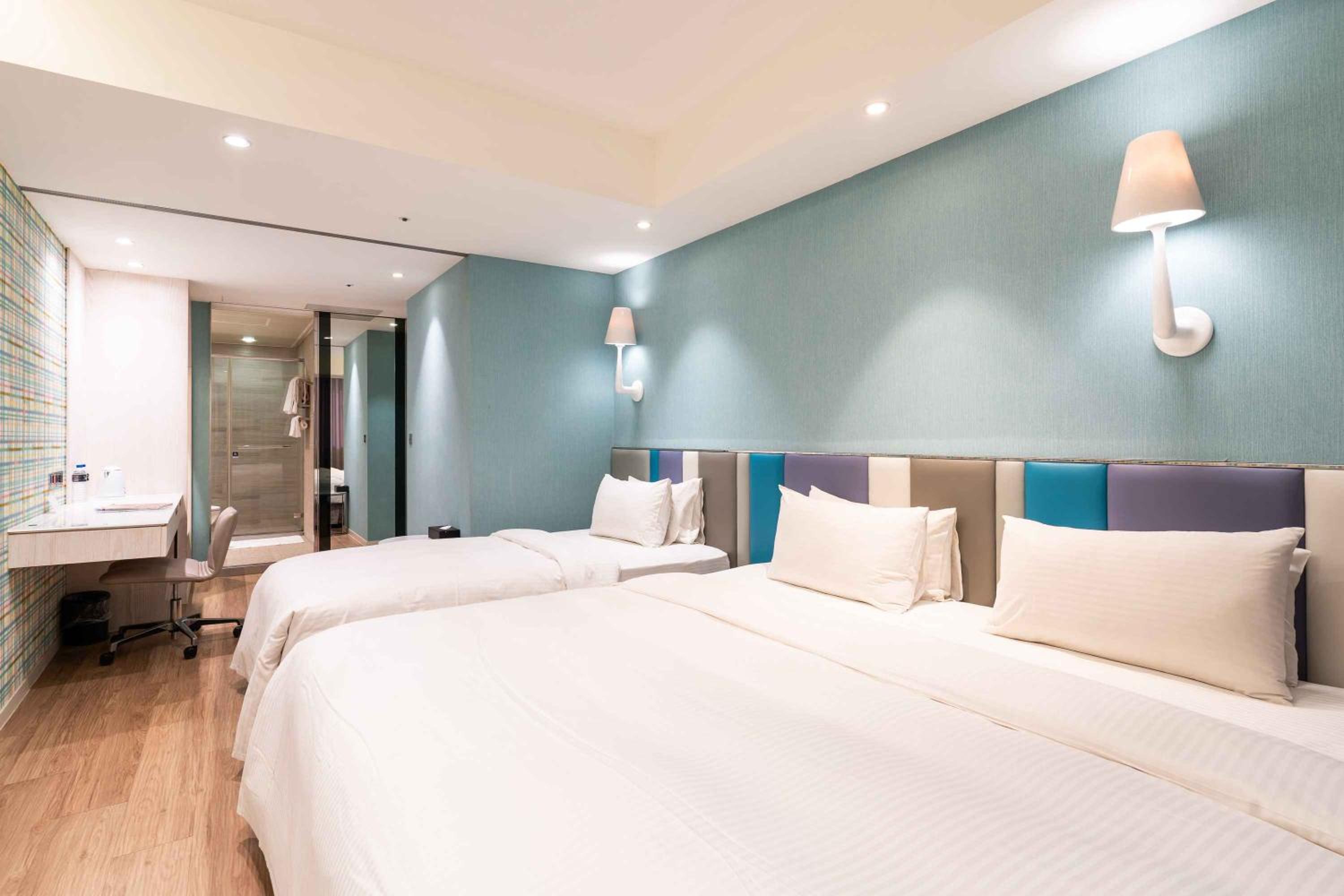 Triple Room - Photo 6