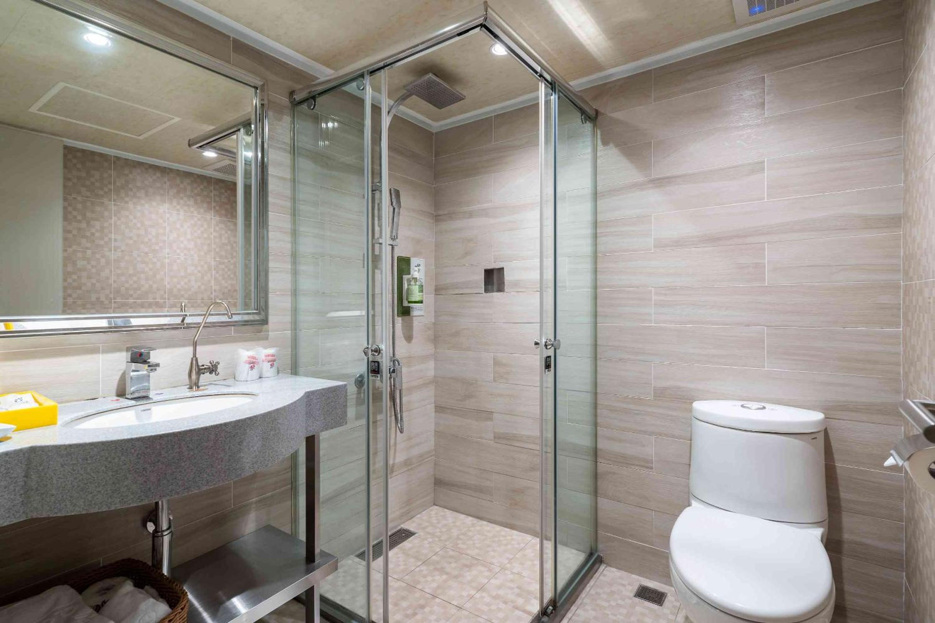 No Window – Standard Double Room - Photo 6