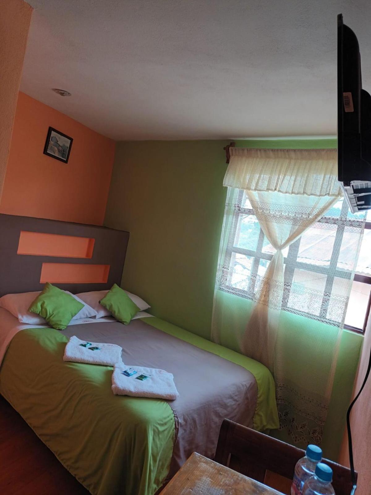 Double Room - Photo 10