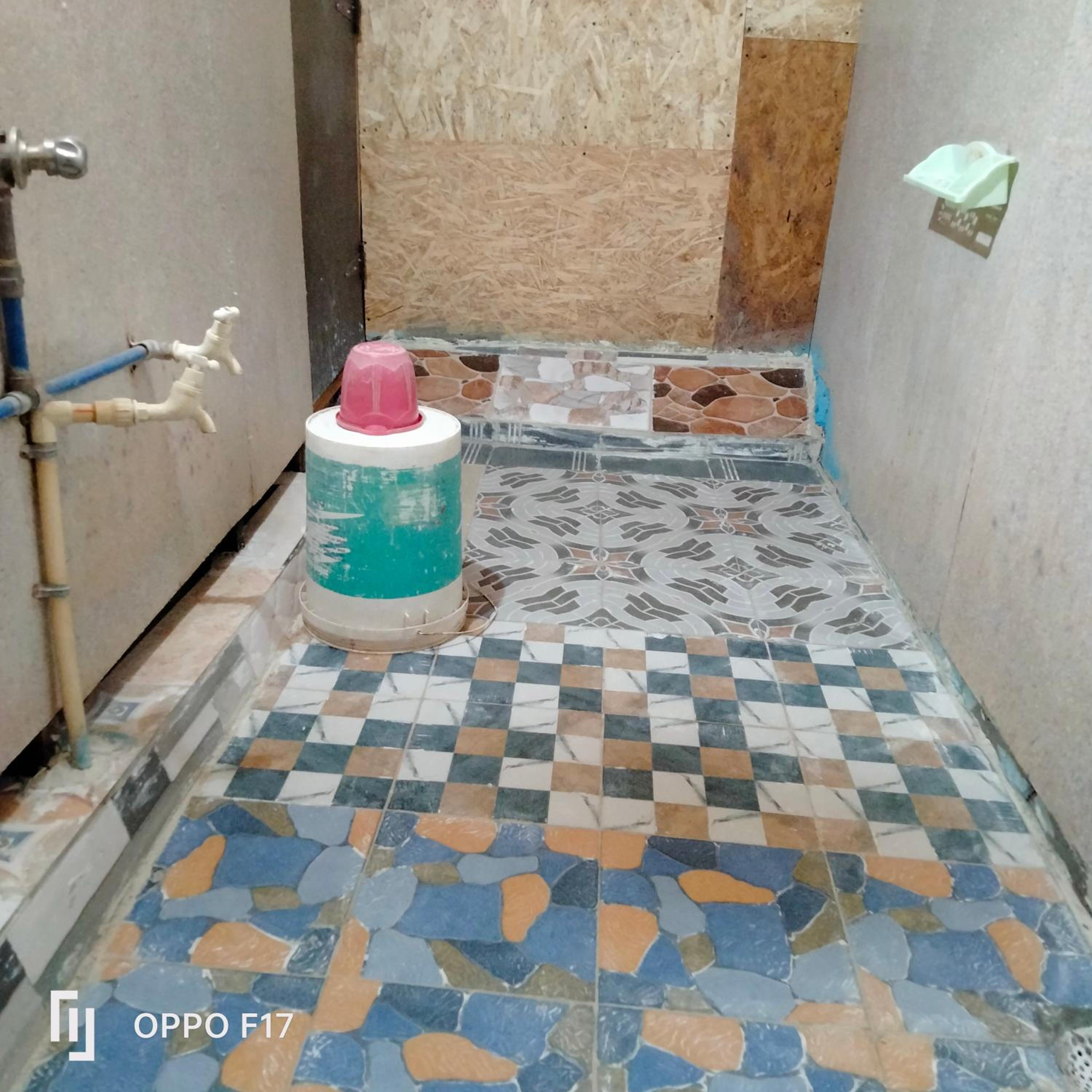 Deluxe Double Room (2 Adults + 1 Child) - Photo 3