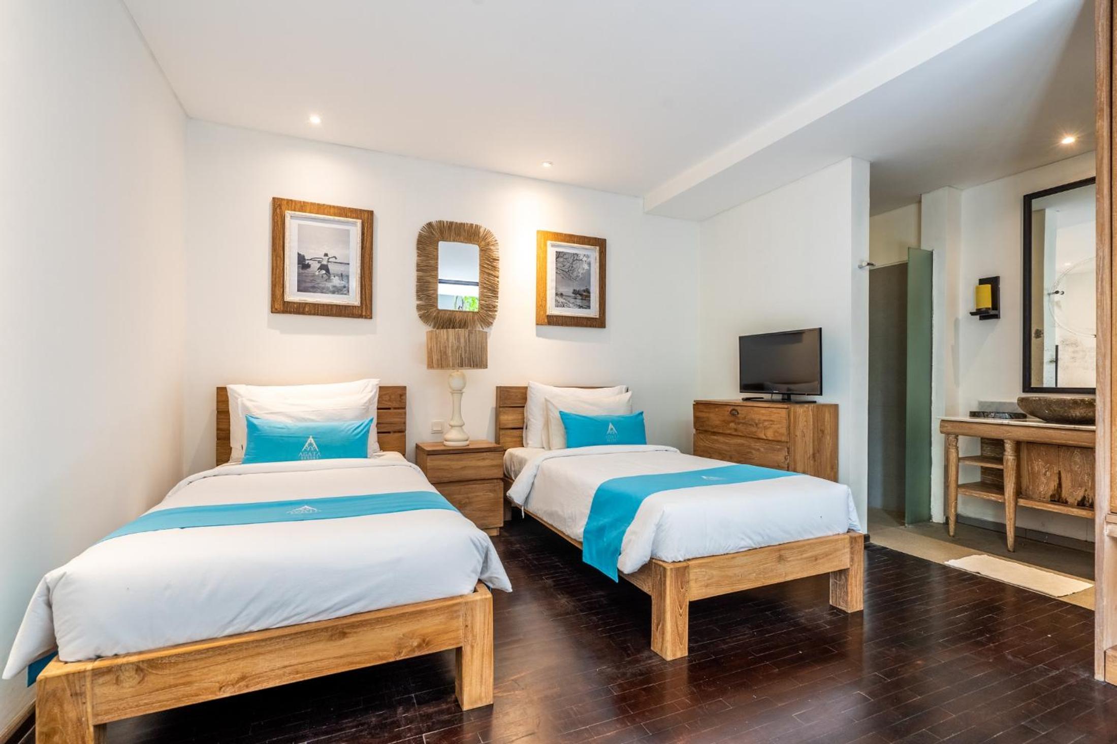 Two-Bedroom Villa - Photo 19