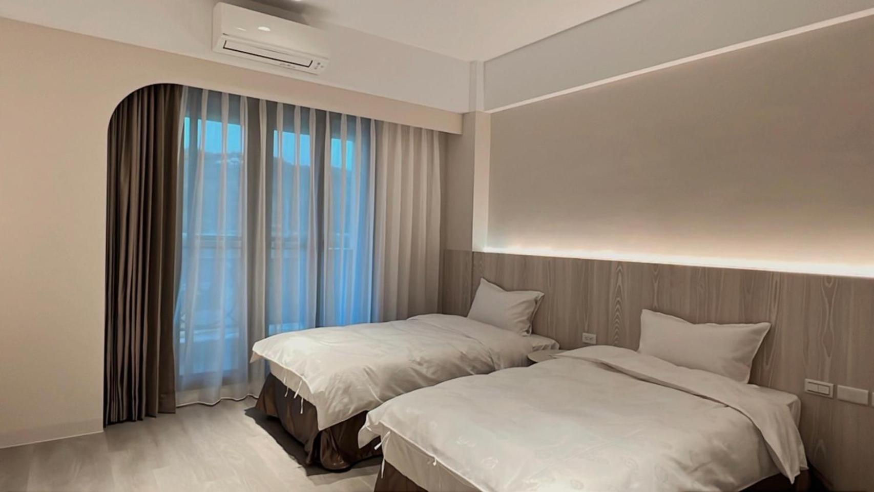 Standard Double or Twin Room photo 3