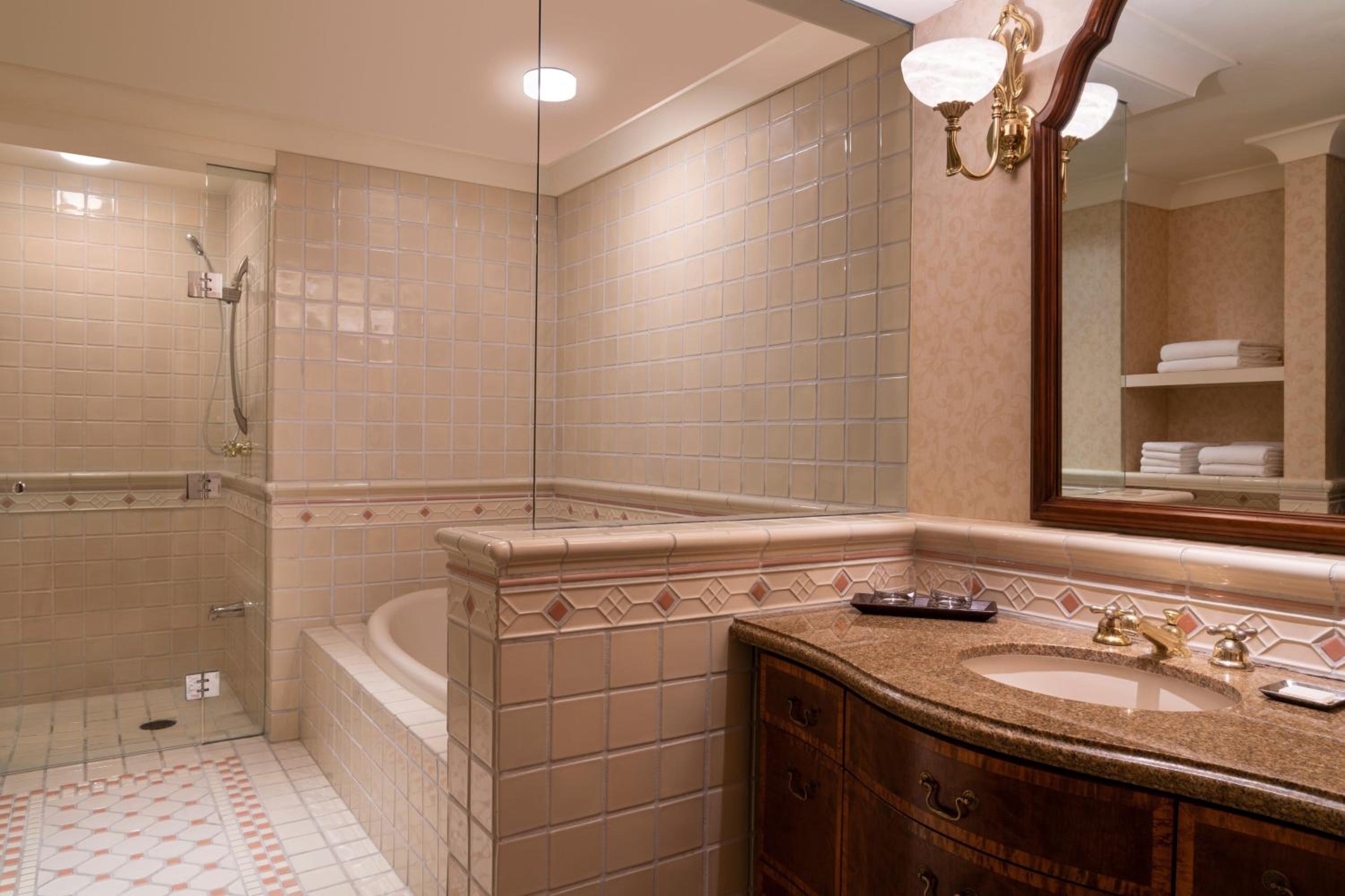 Suite, King, Oceanfront
