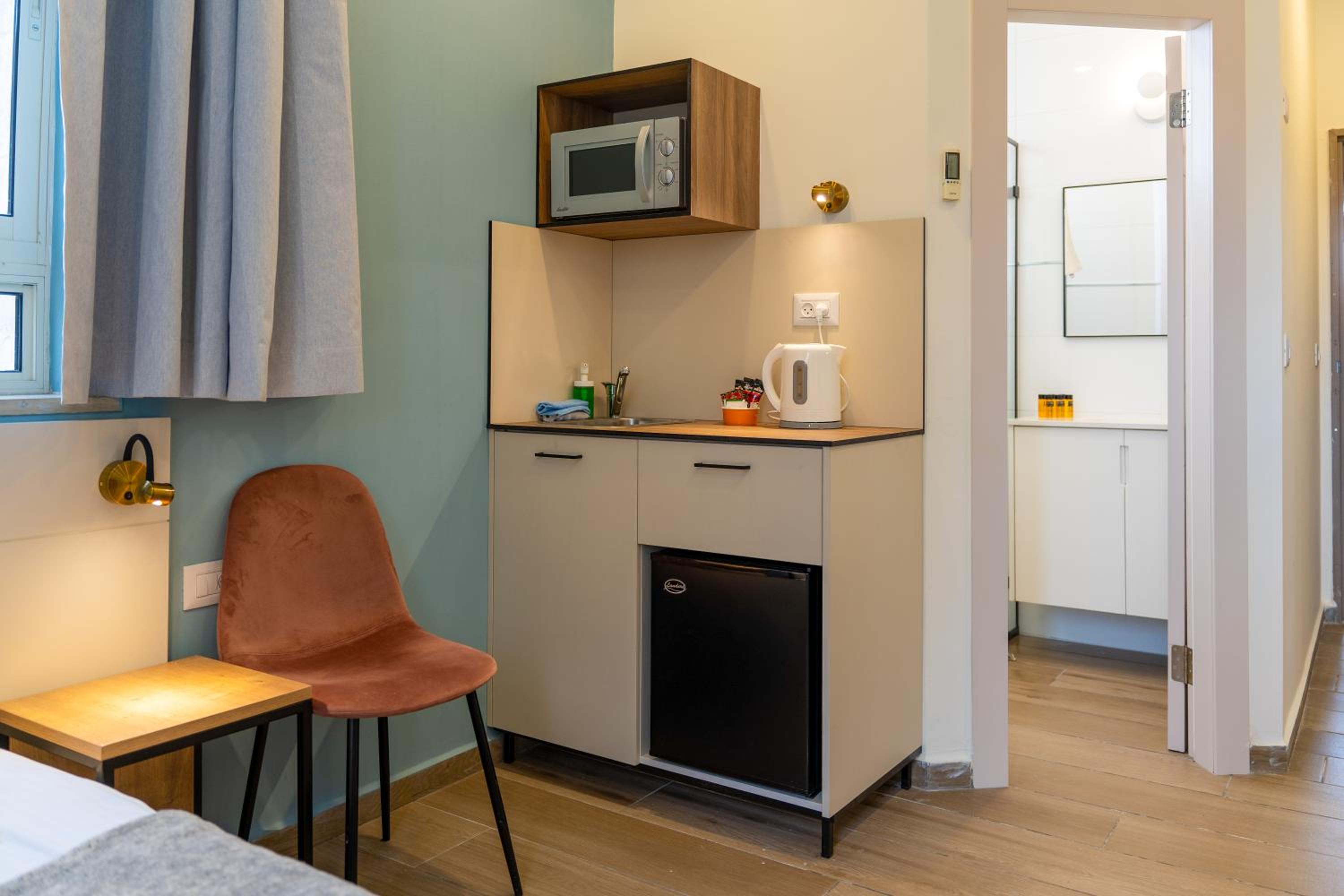 Standard Room - Photo 17