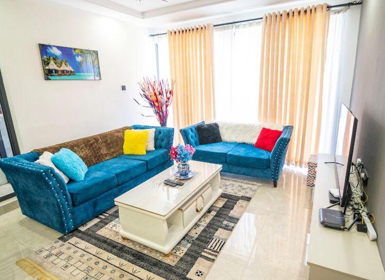 Two-Bedroom Apartment - Photo 9