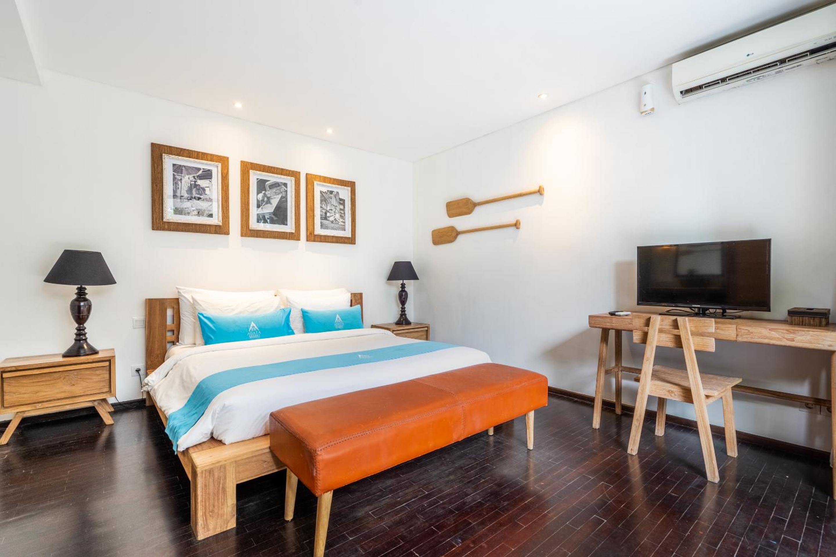 Two-Bedroom Villa - Photo 25