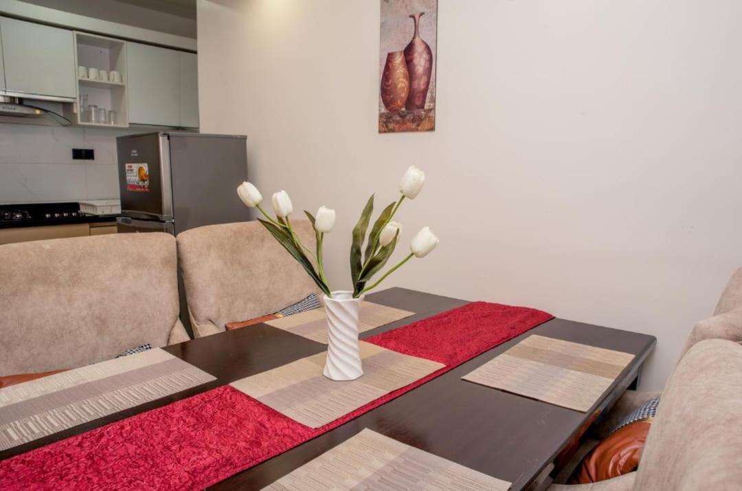 Three-Bedroom Apartment - Photo 12