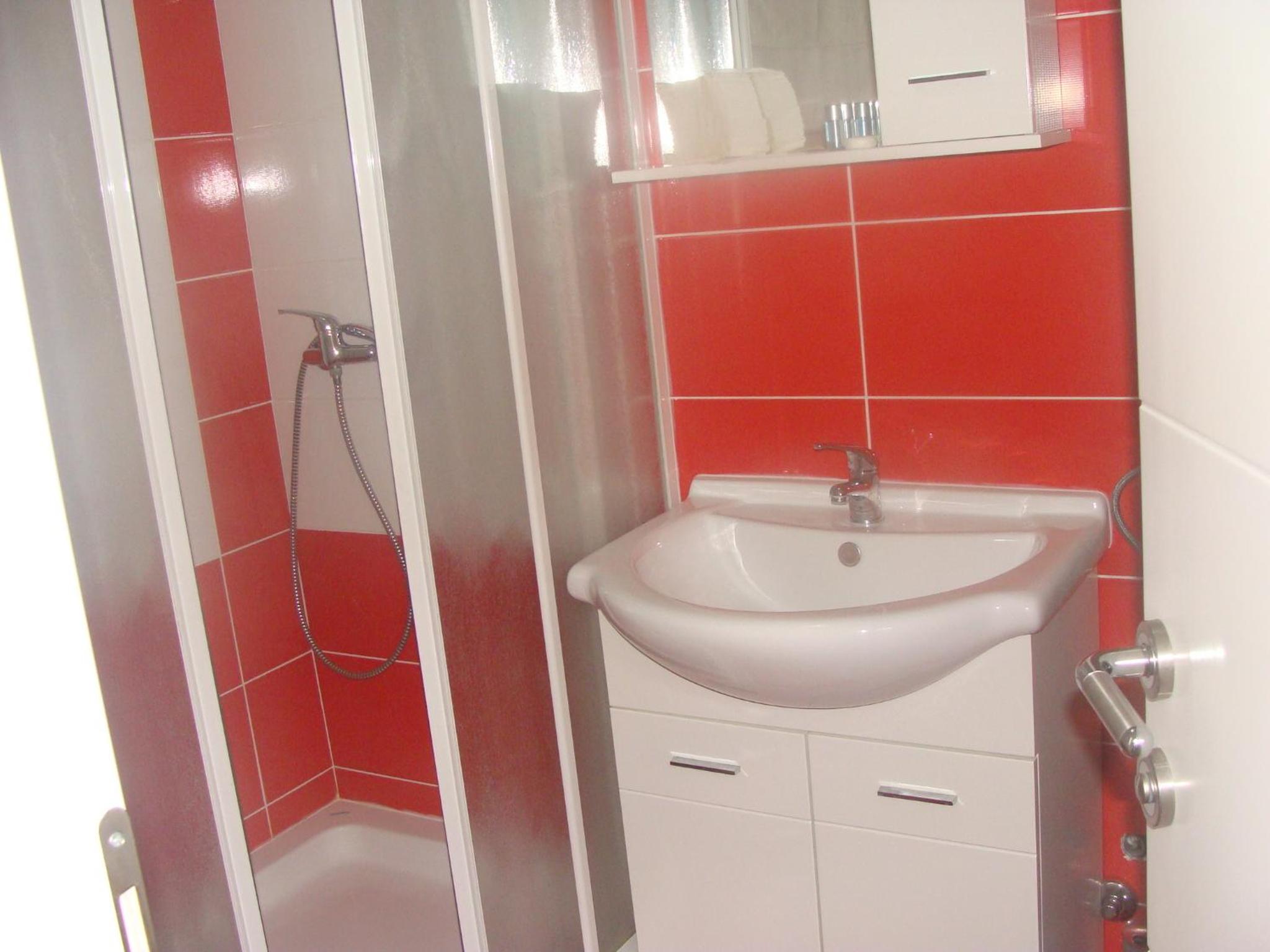 Double Room - Photo 2