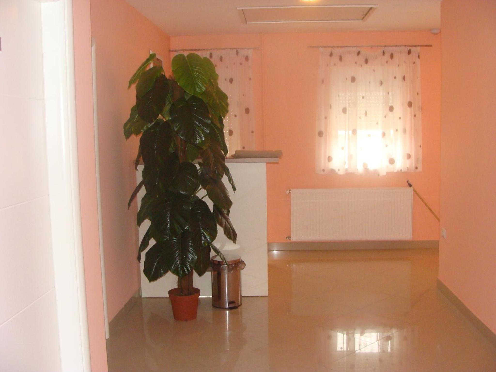 Twin Room - Photo 25