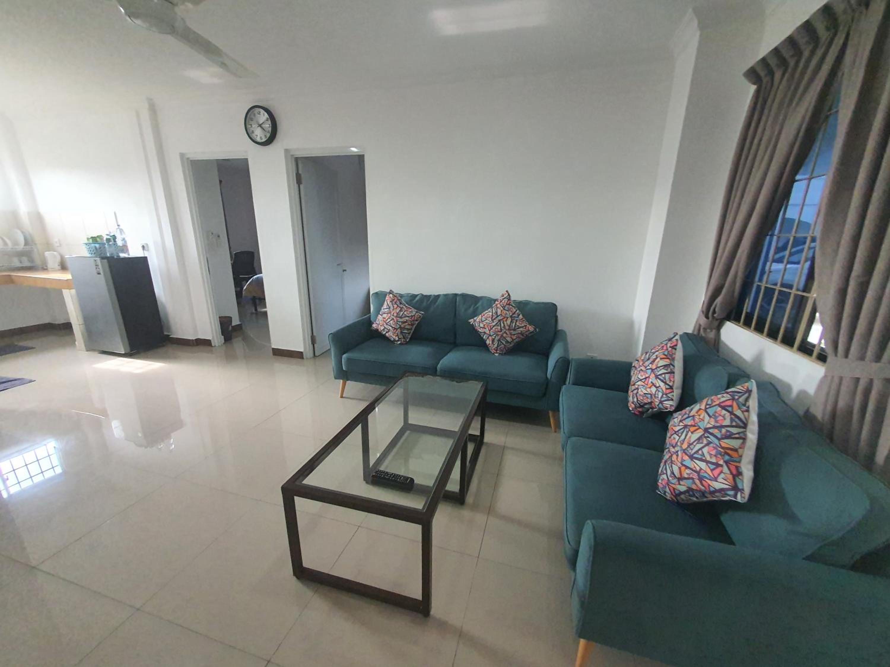 Superior Family Room - Photo 1