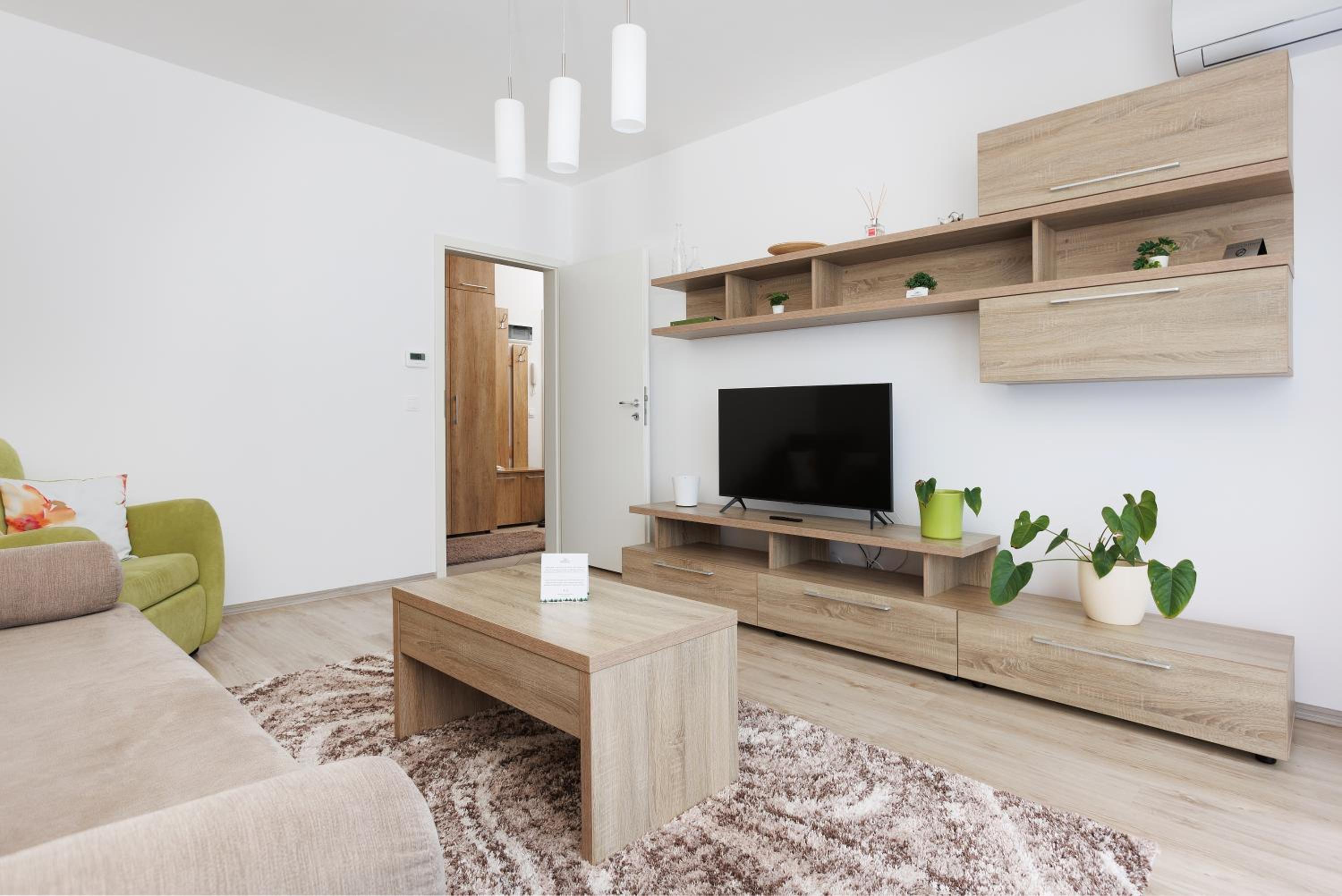 Nature Apartment with Balcony