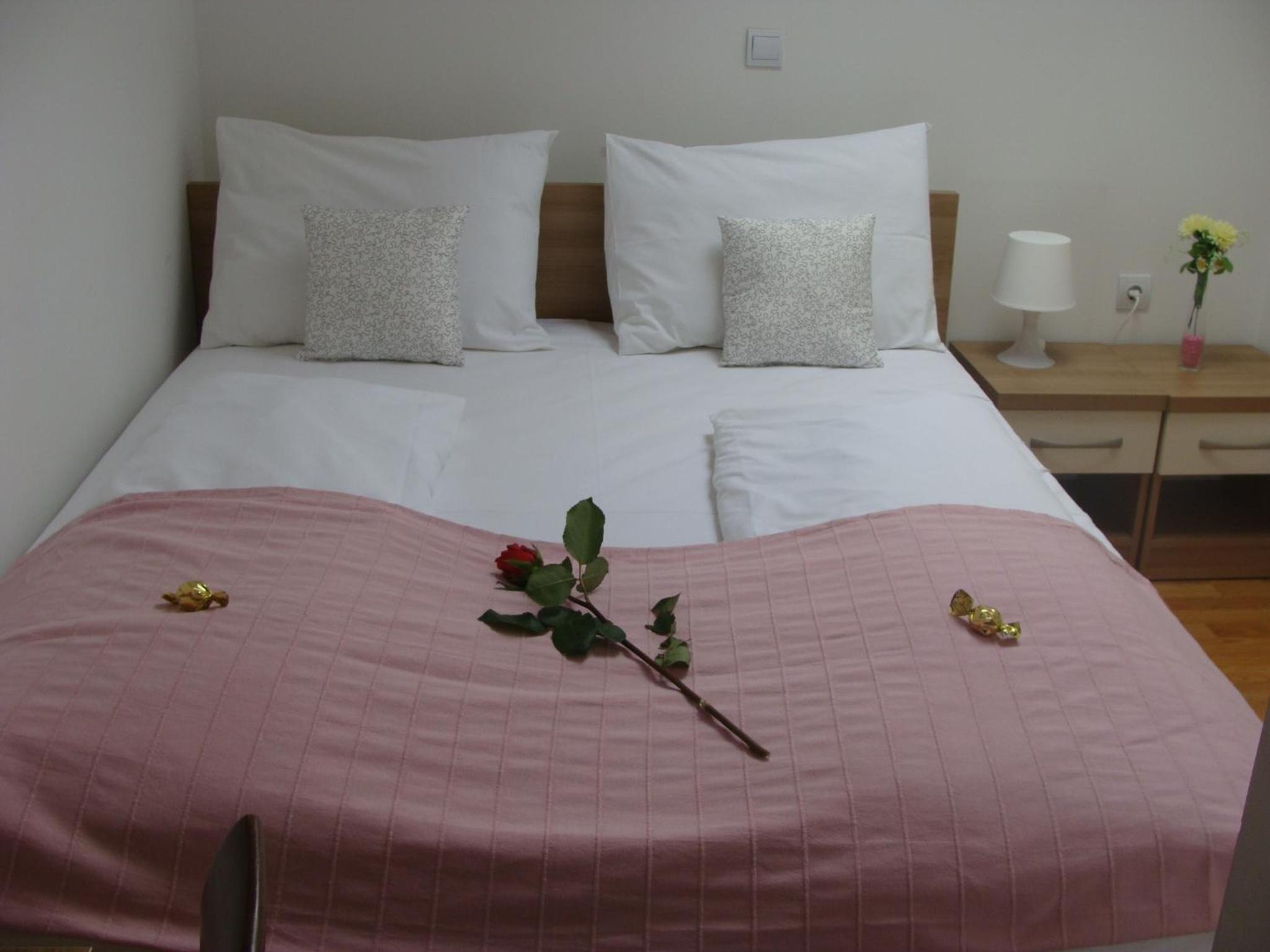Double Room - Photo 1