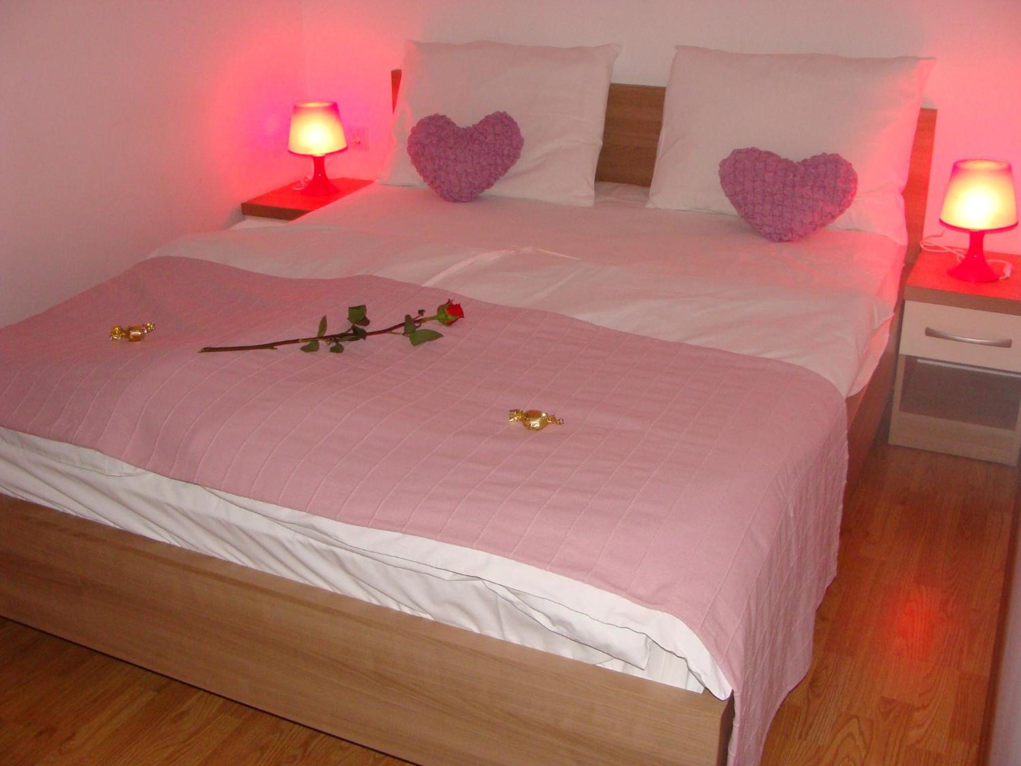 Double Room - Photo 25
