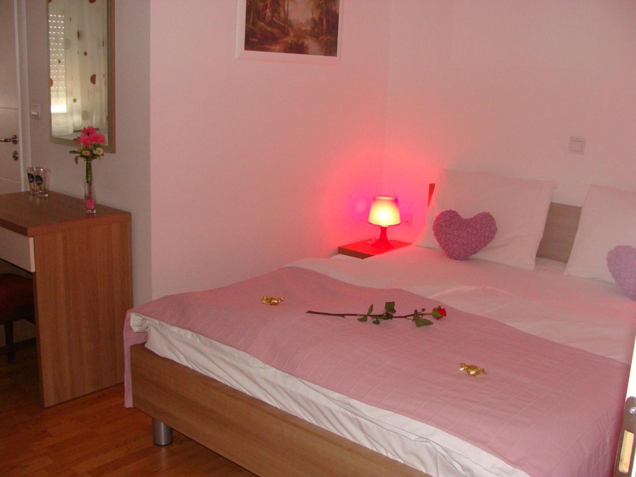 Double Room - Photo 24