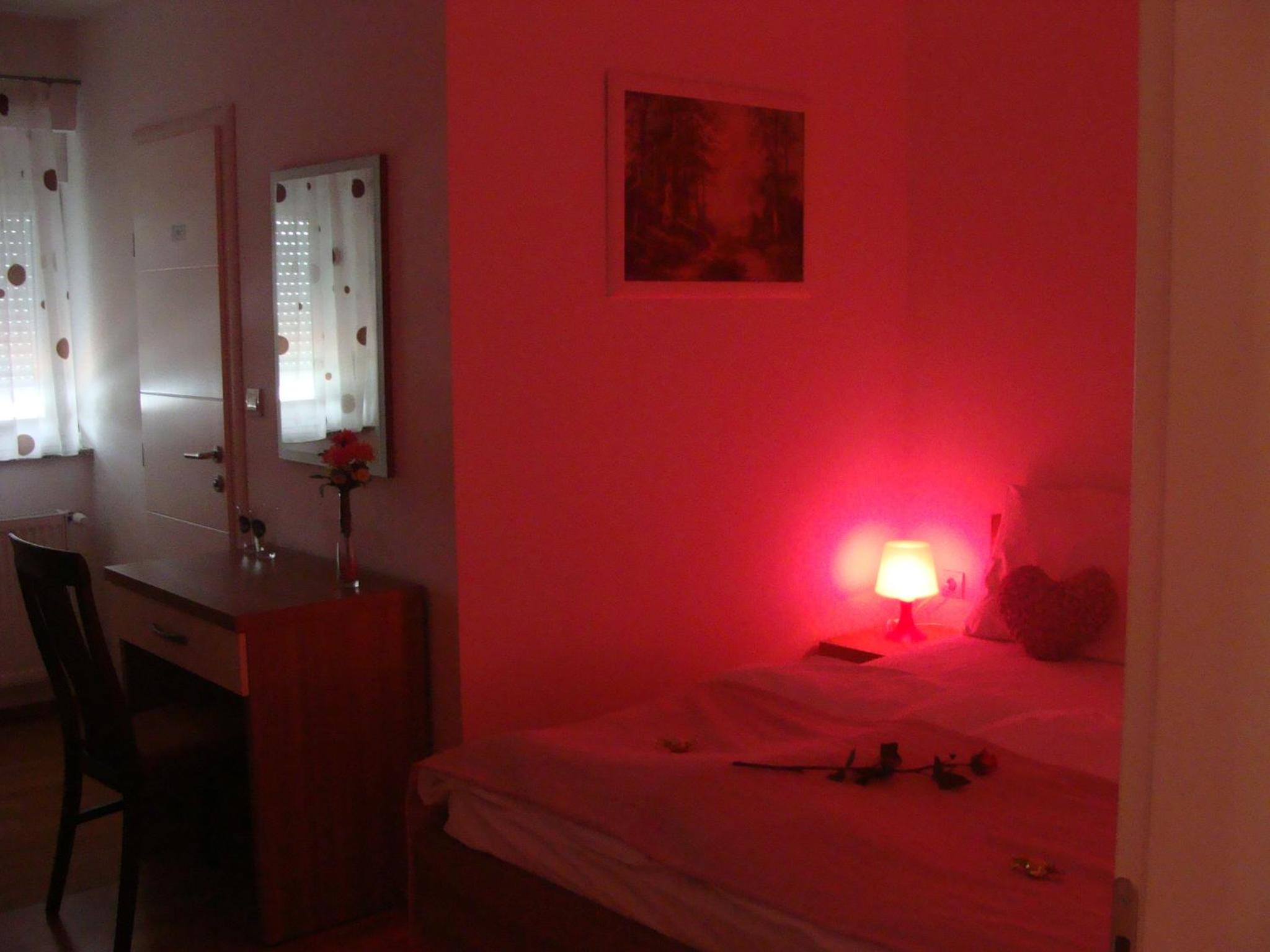 Double Room - Photo 21