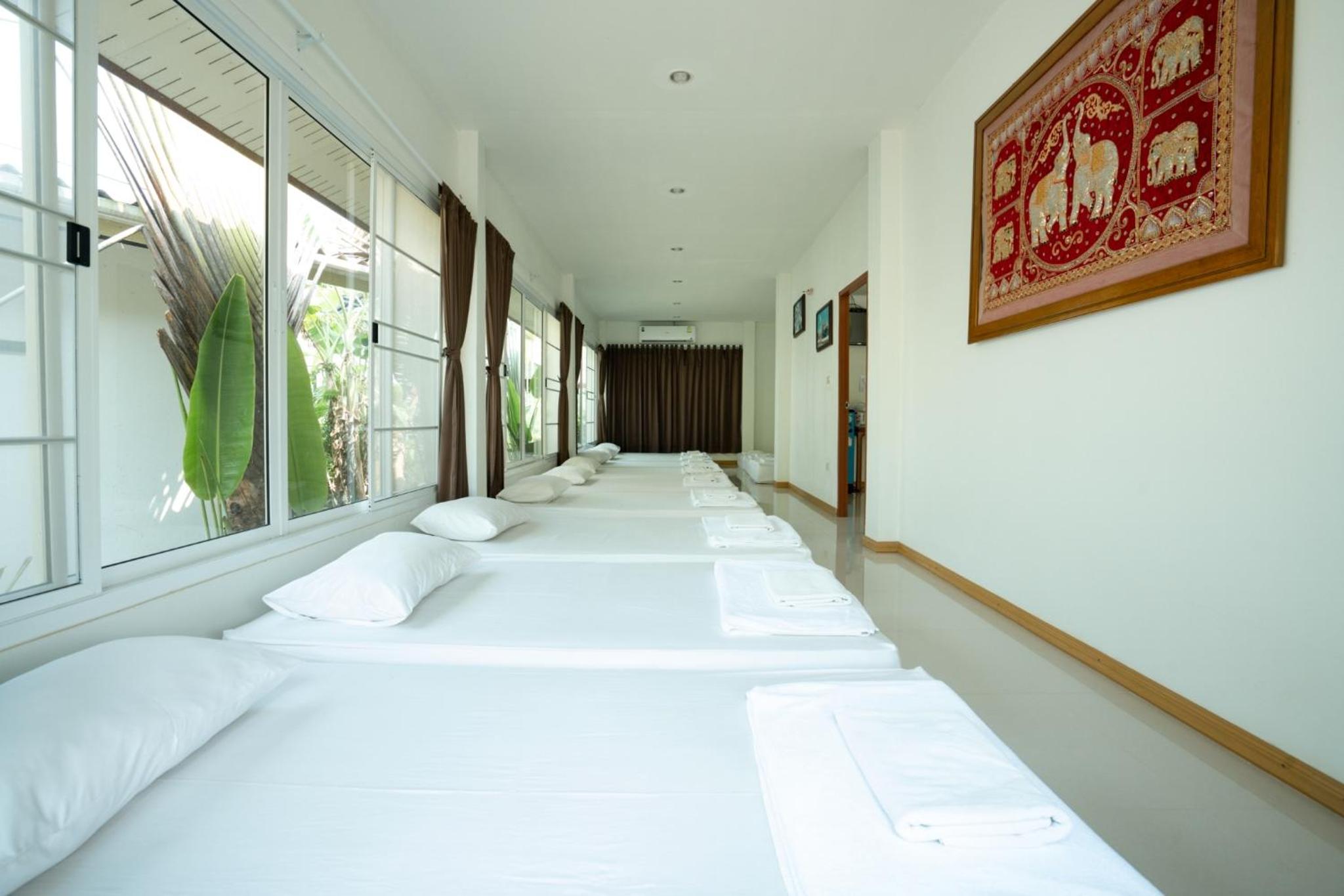Mixed Dormitory Room photo 3