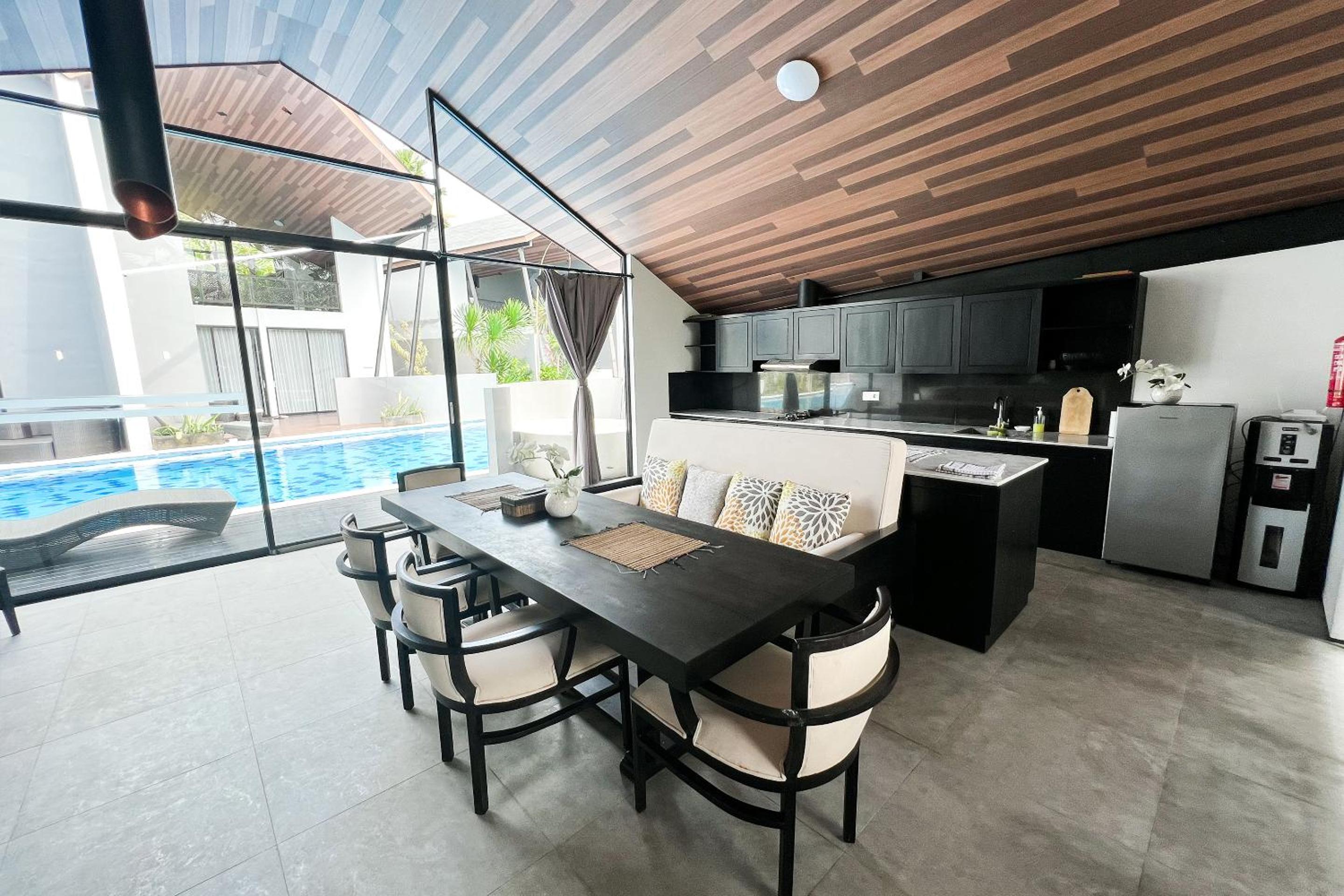 Superior Villa - Photo 30
