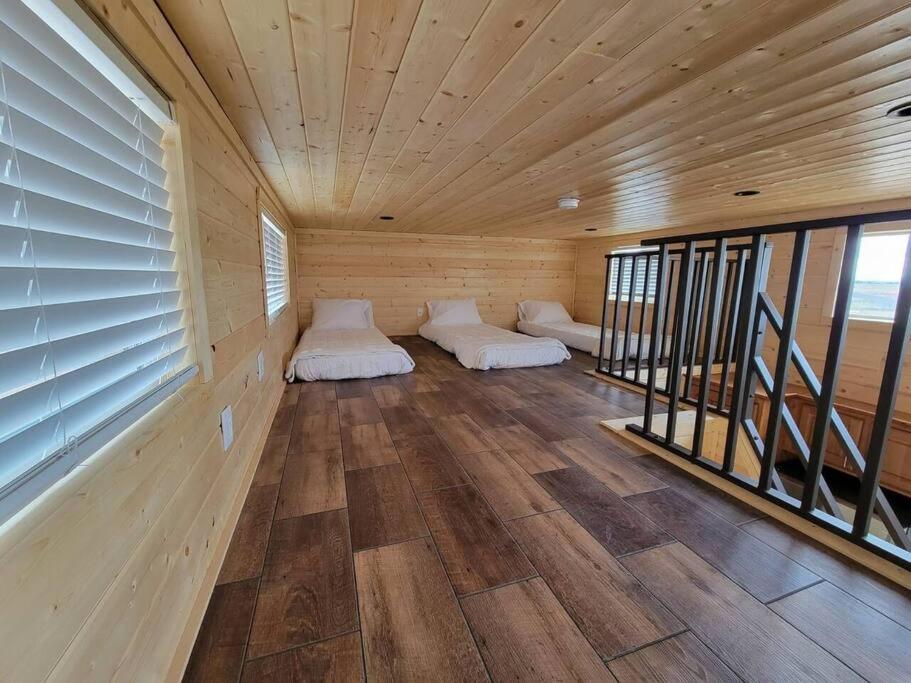 Three-Bedroom Chalet photo 1