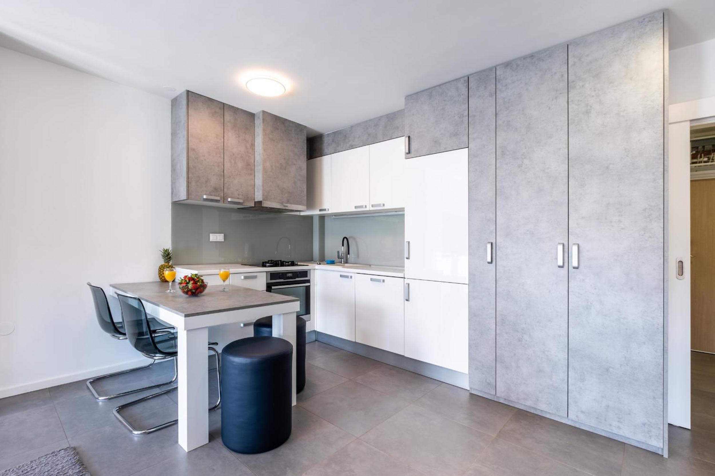 Apartment - Photo 27