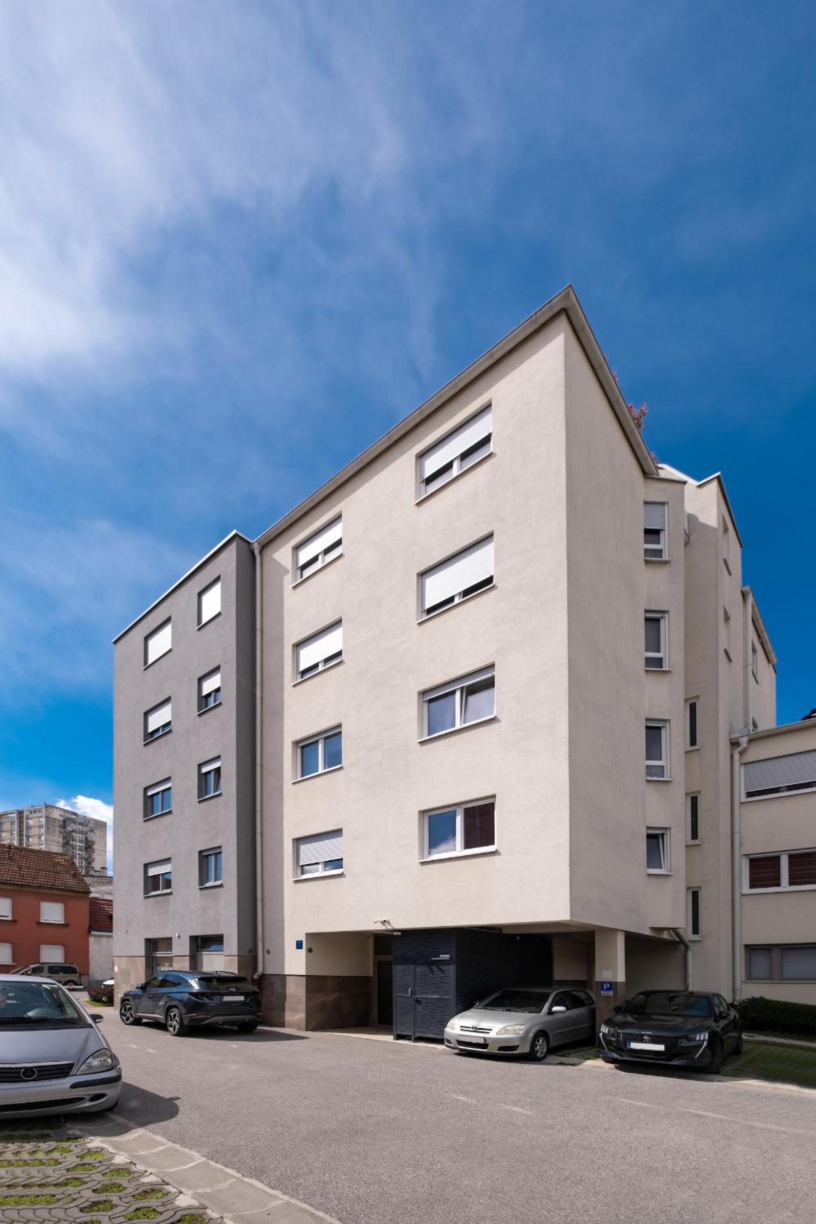Apartment - Photo 44