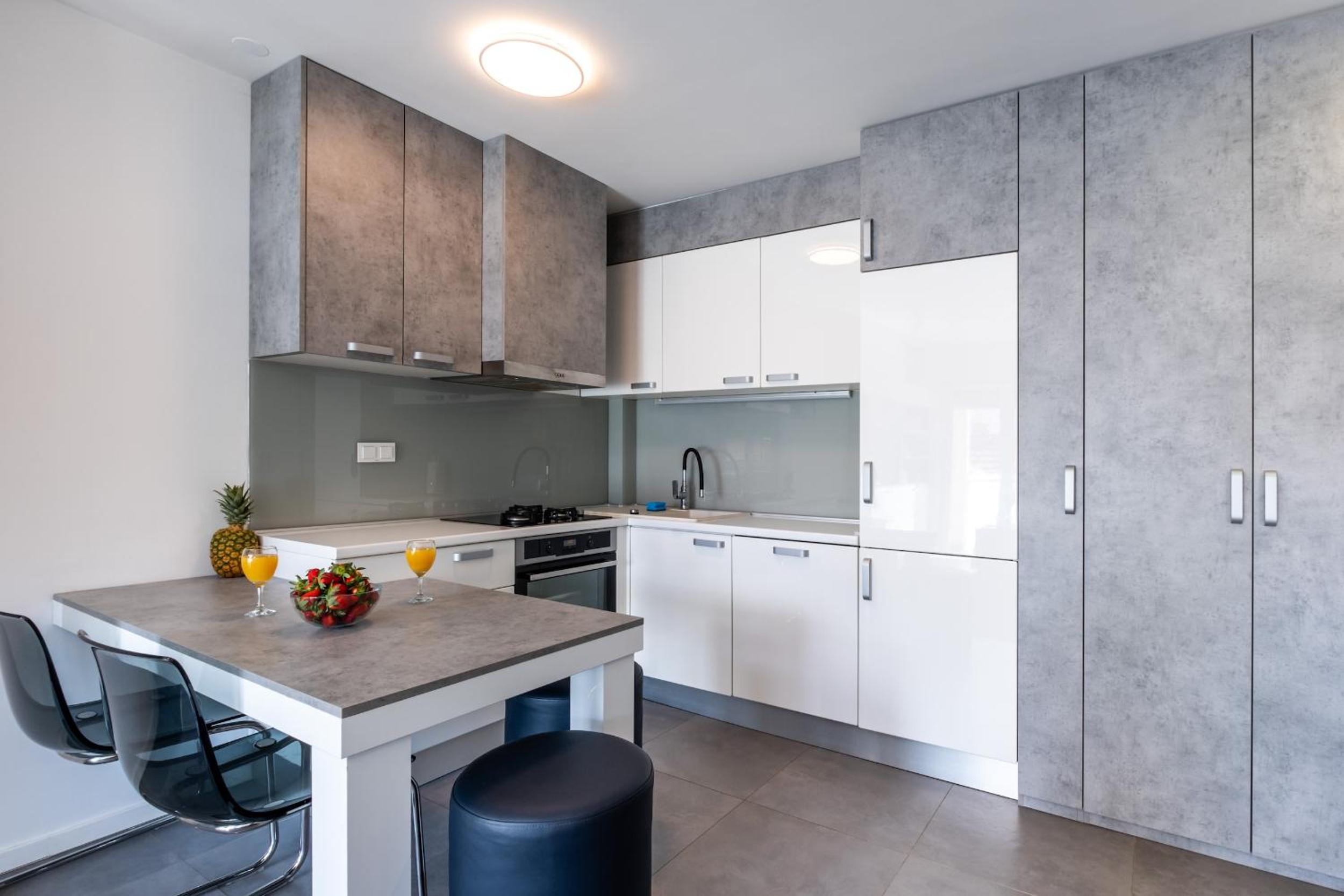 Apartment - Photo 20