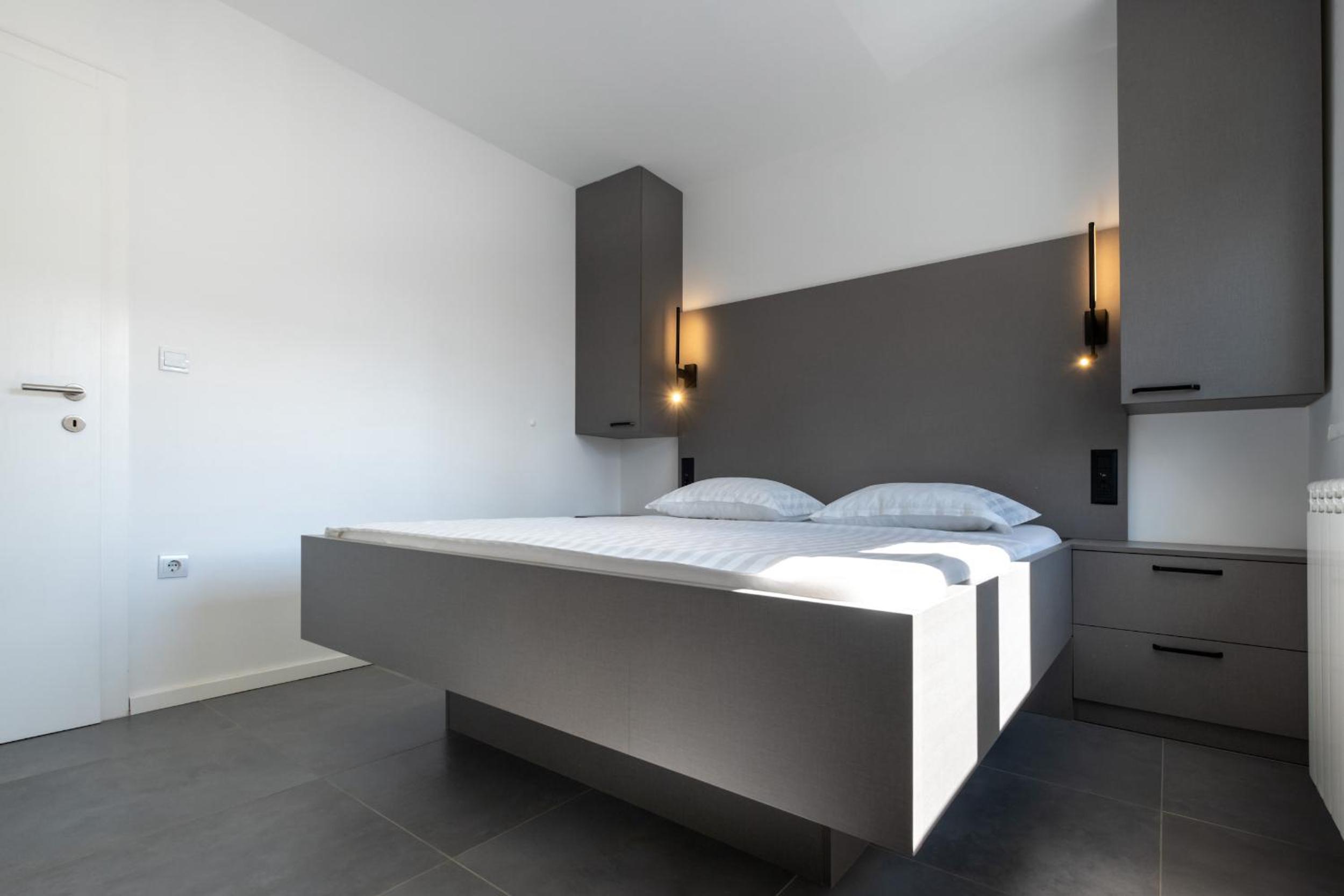Apartment - Photo 10