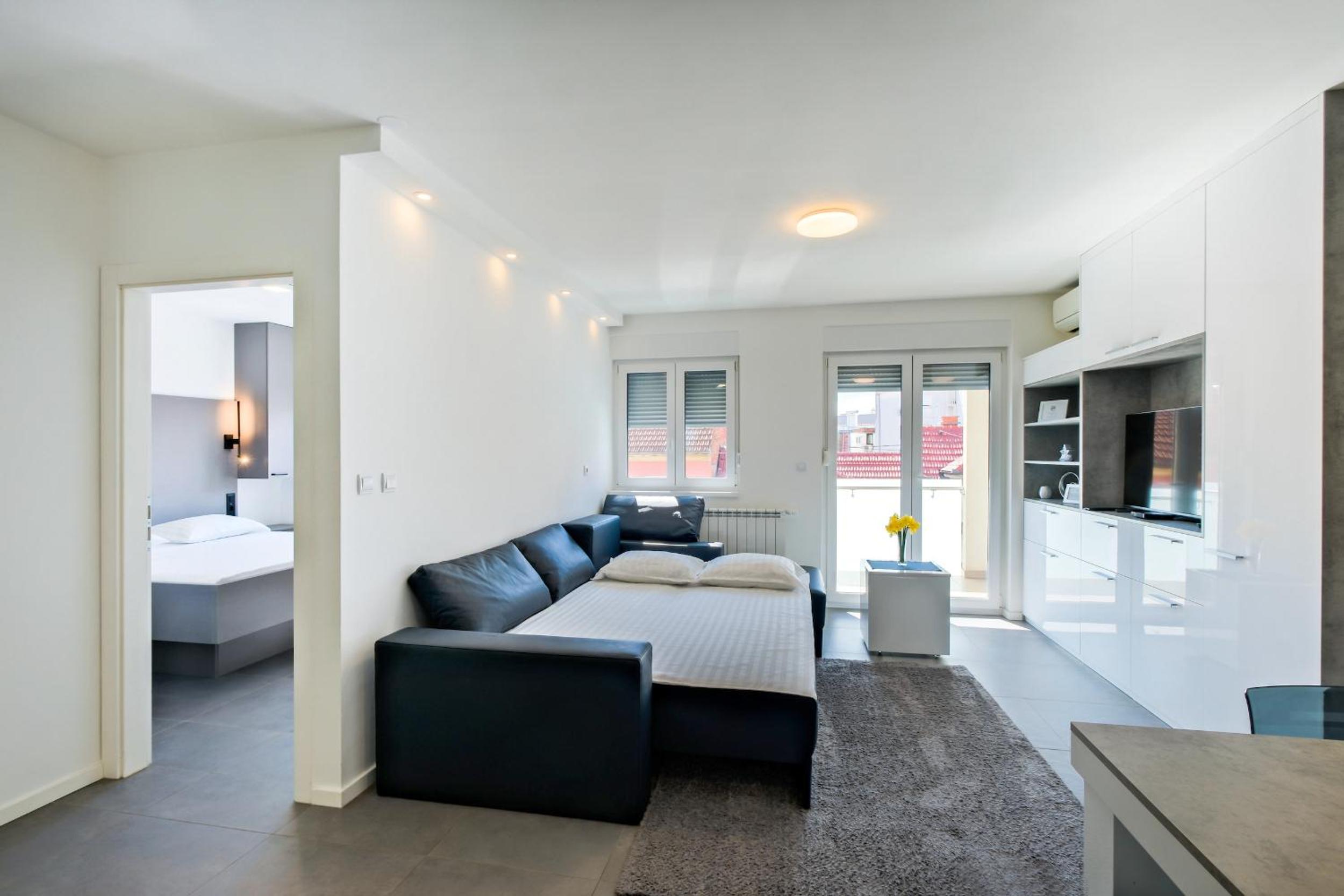 Apartment - Photo 19