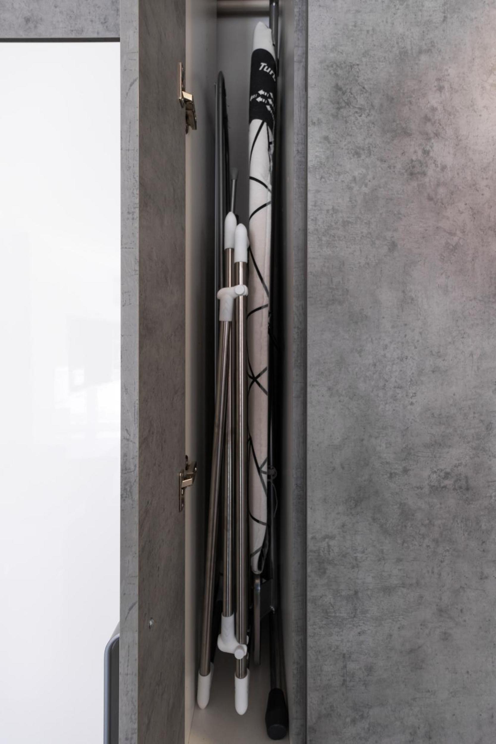 Apartment - Photo 37