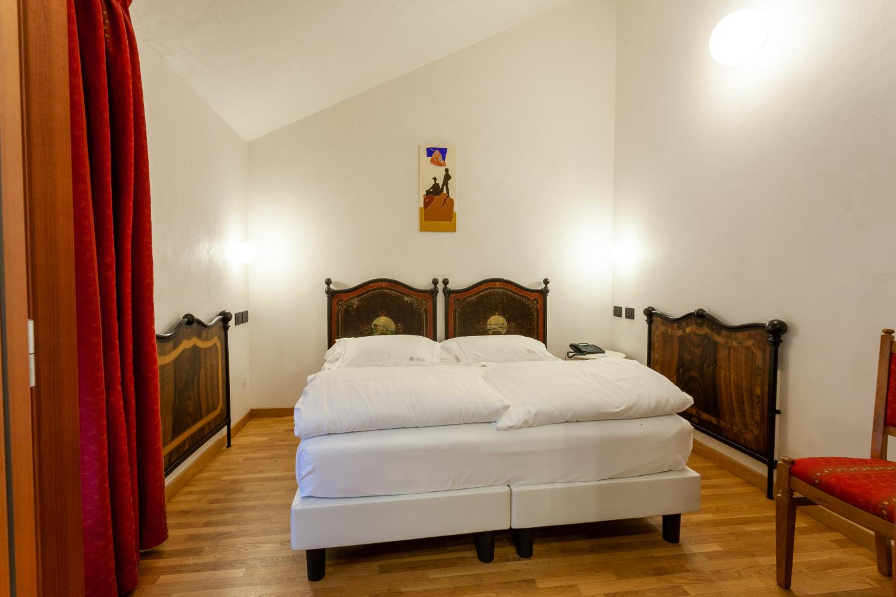 Large Single Room - Photo 1