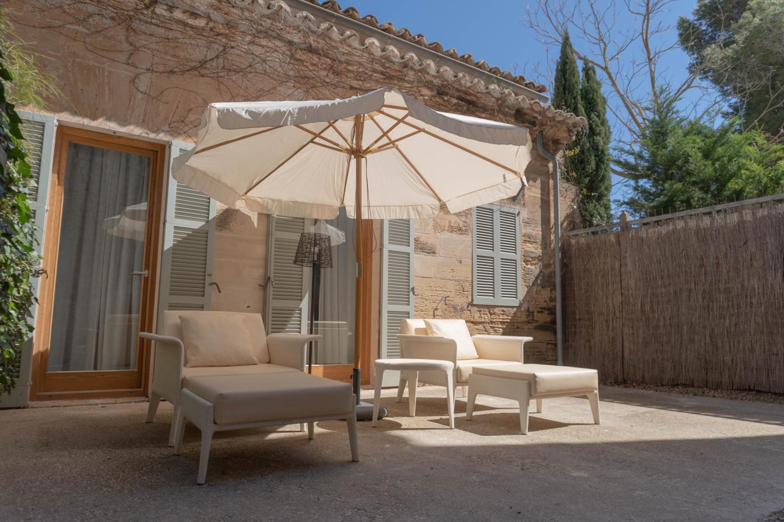 Habitación Doble Deluxe con Patio Privado Habitación Doble Deluxe con Patio Privado