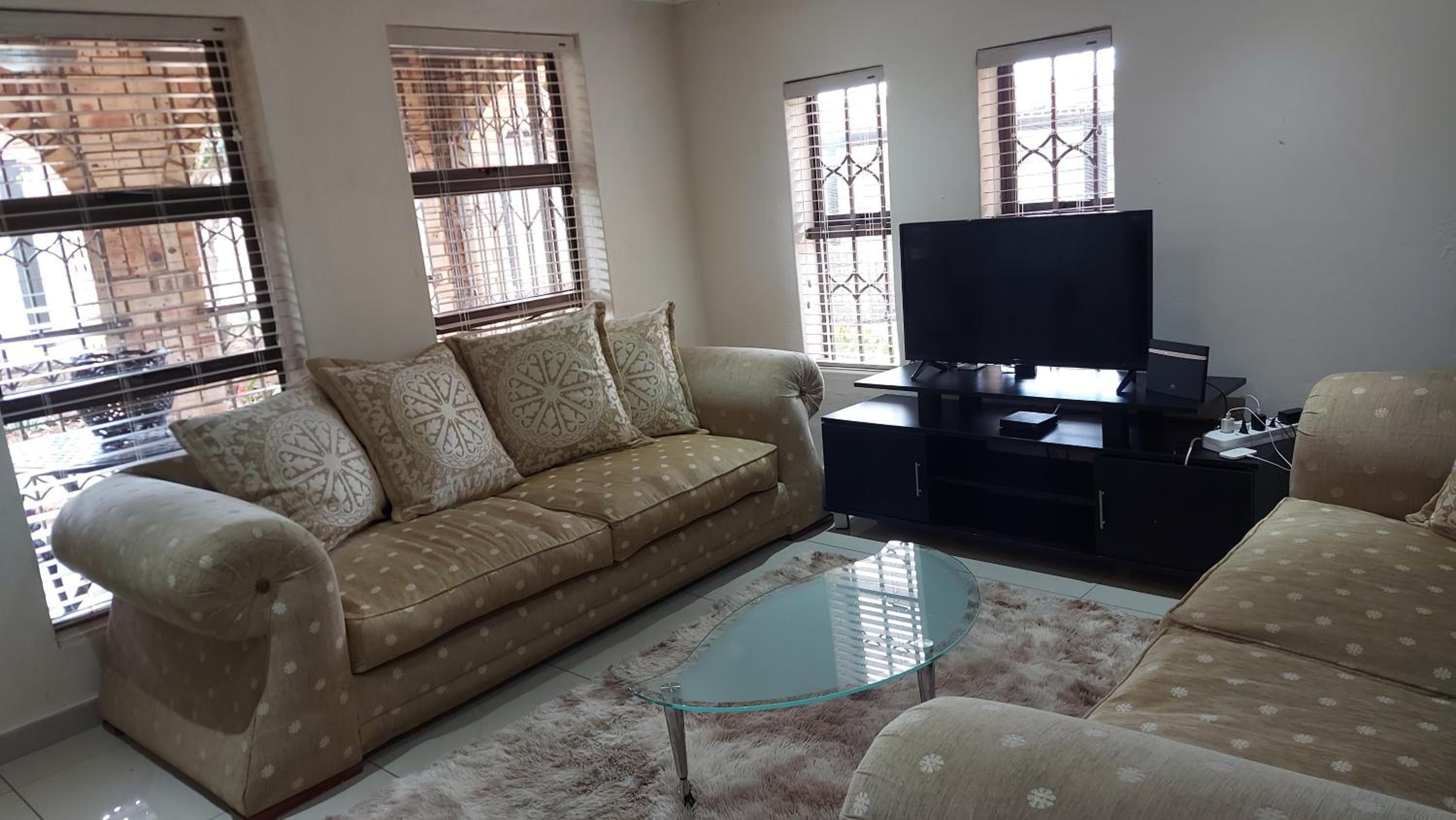 Three-Bedroom House photo 1