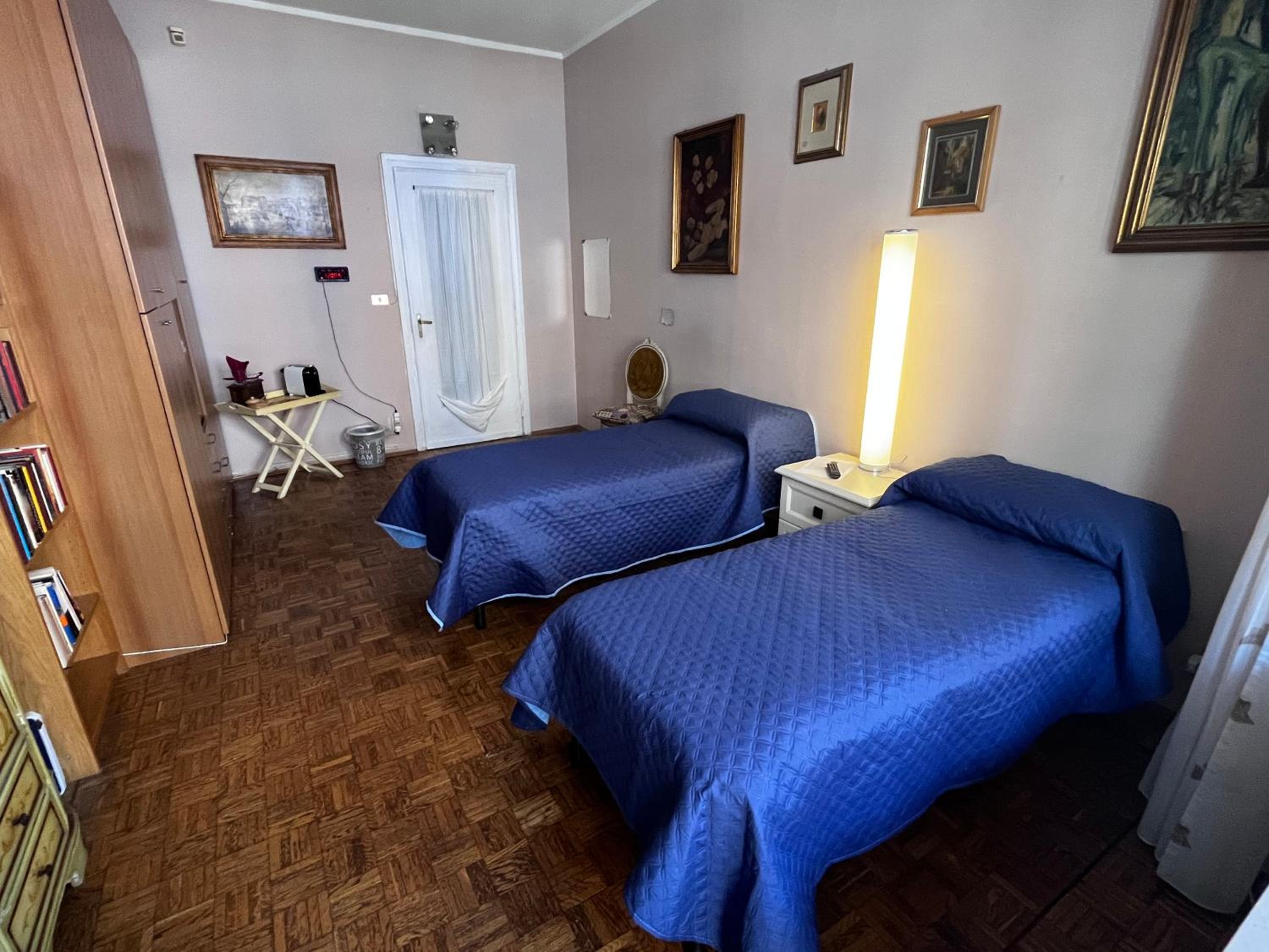 Double Room with Shared Bathroom