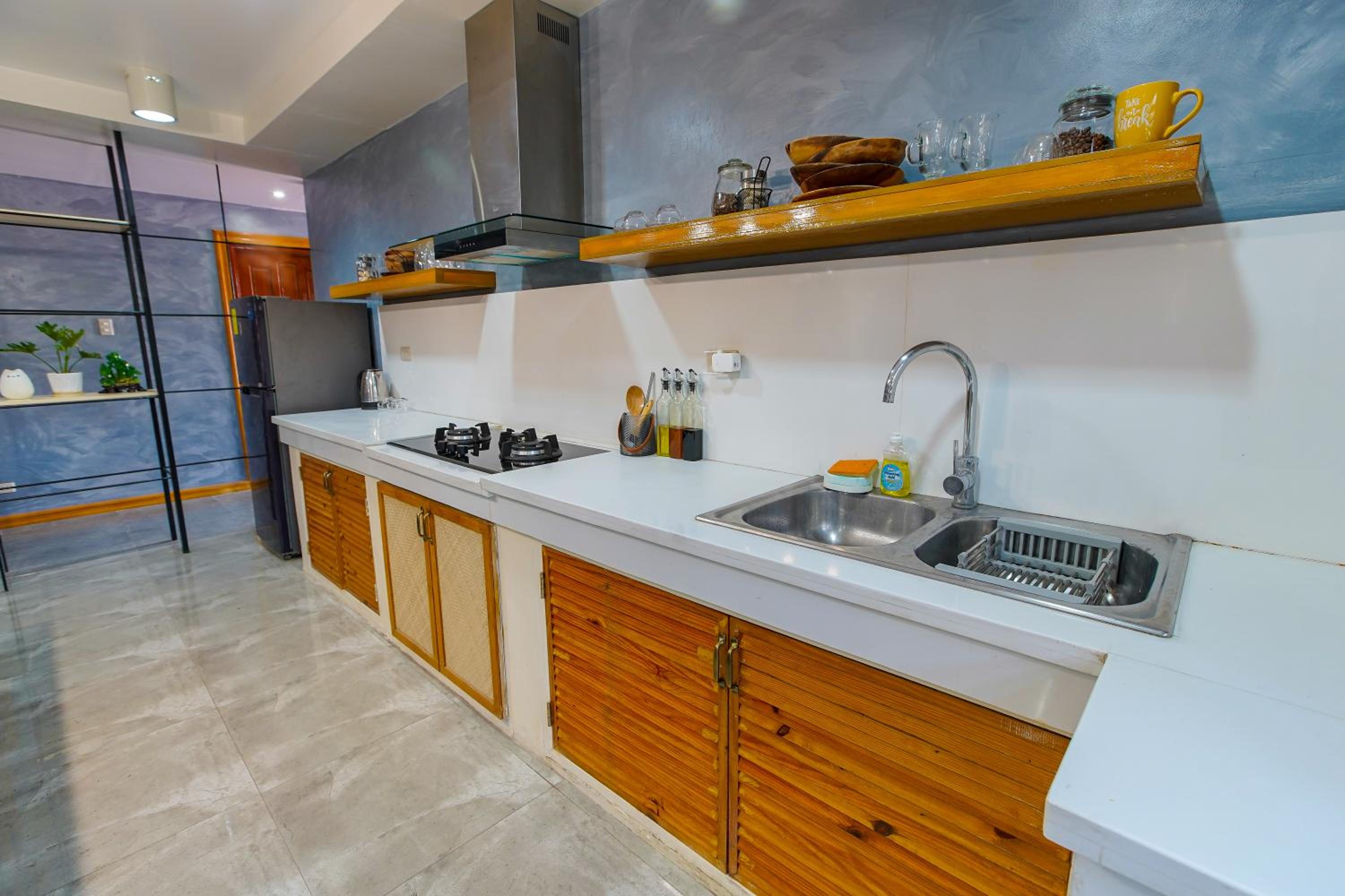 Deluxe Double Room (2 Adults + 1 Child) - Photo 20