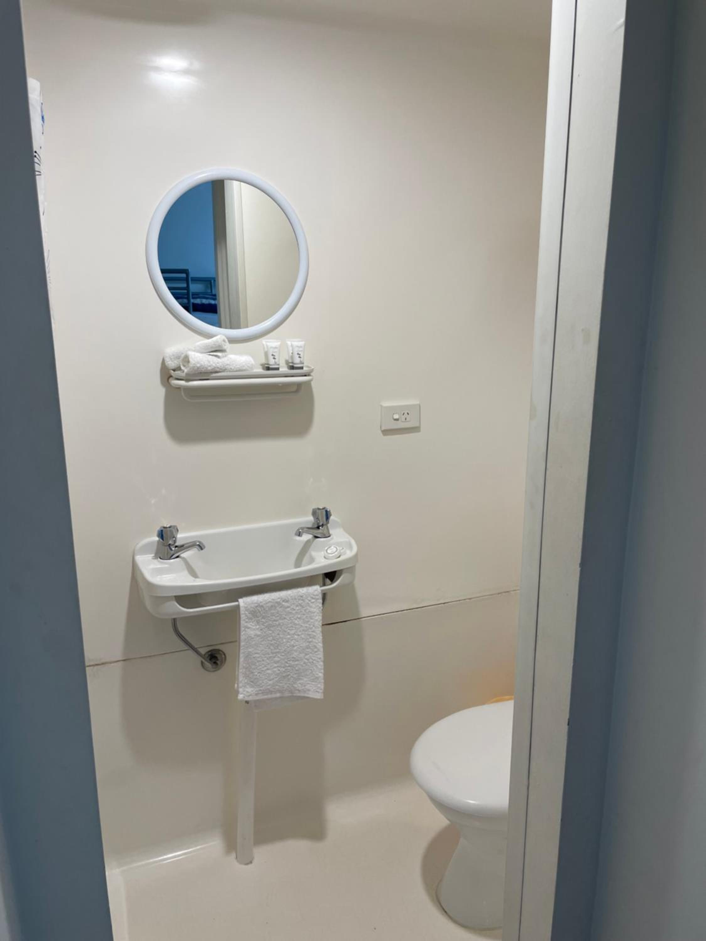 Budget King Room photo 2