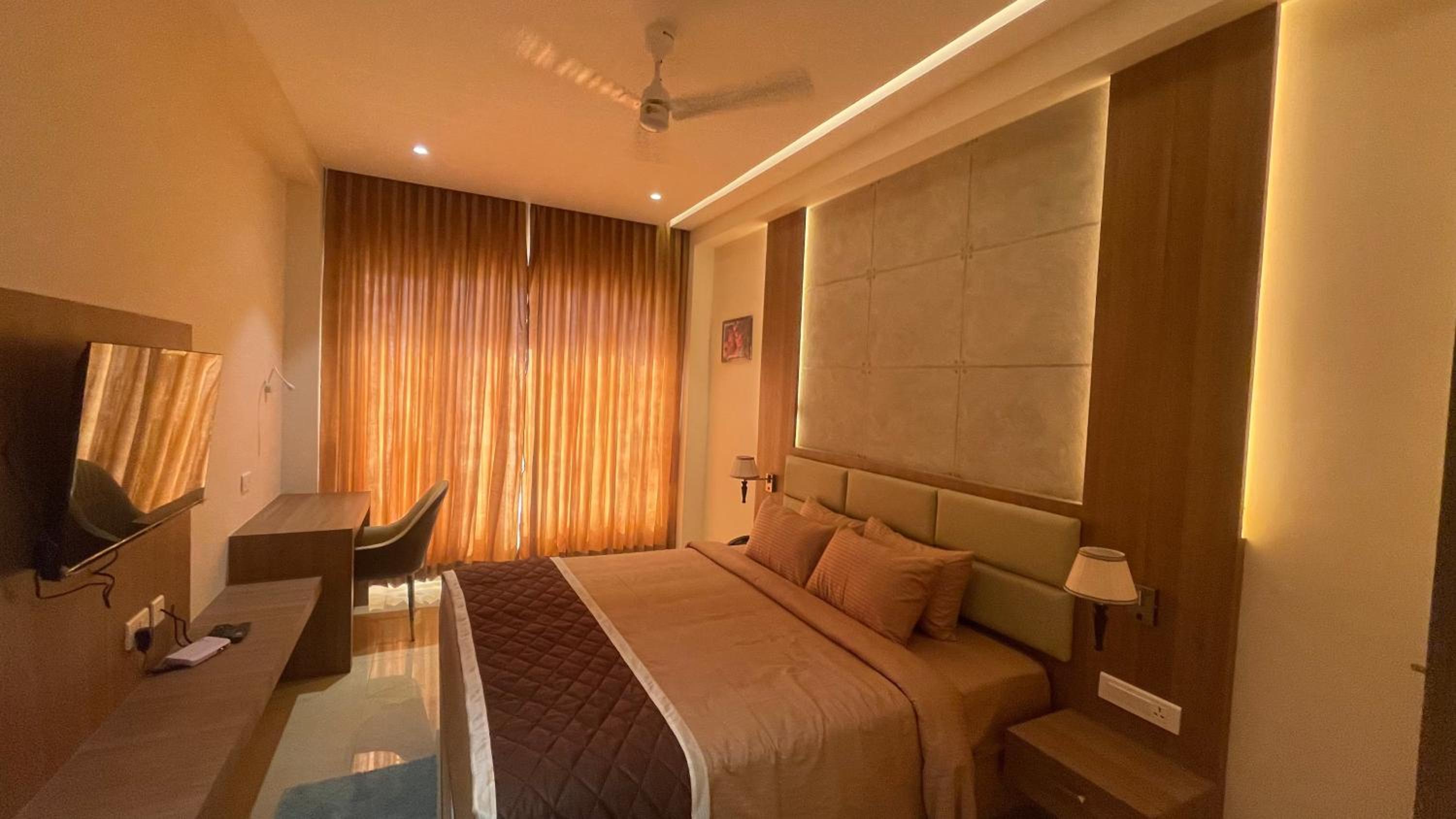 Superior Double Room - Photo 3