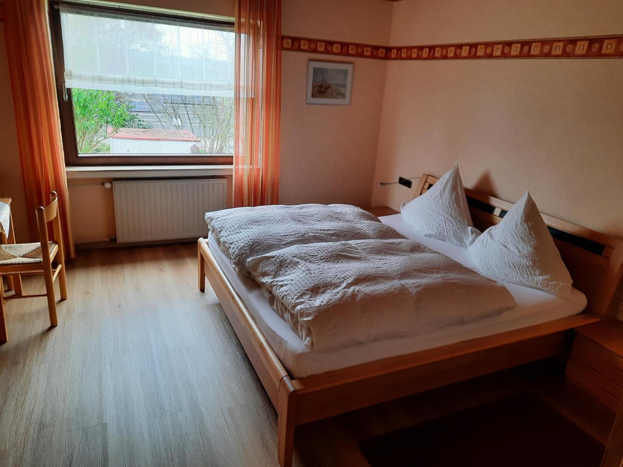 Double Room - Photo 8