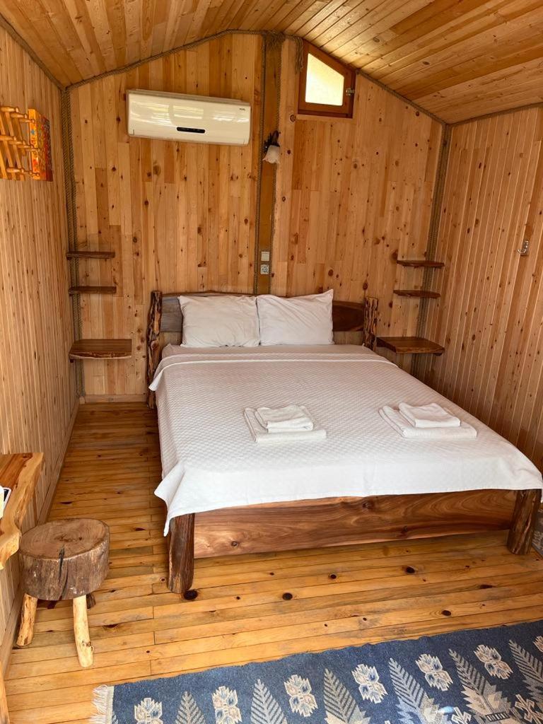 Standard Bungalow with Double Bed - Photo 13