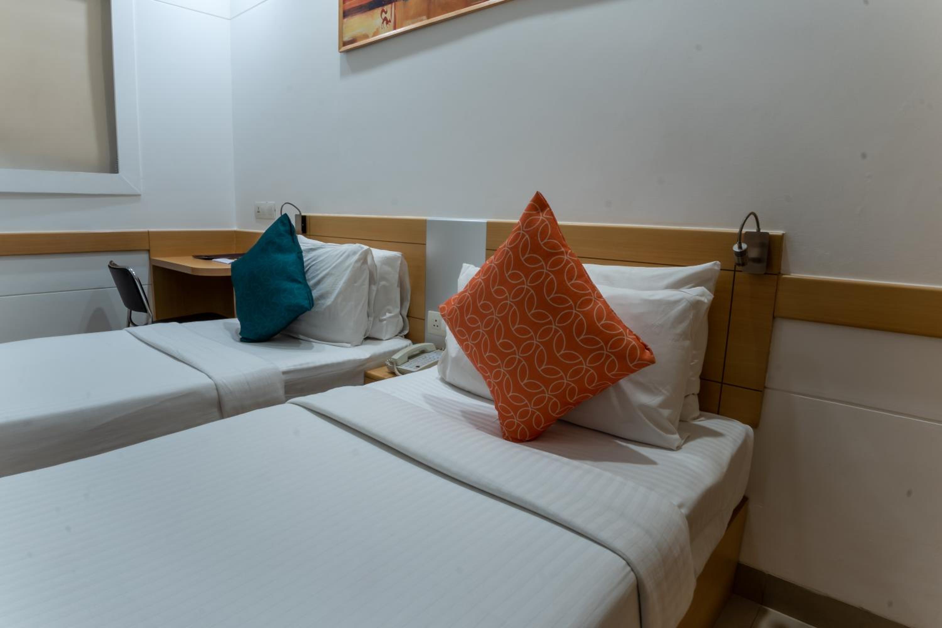 Premium City View (Large Bed) - Photo 7