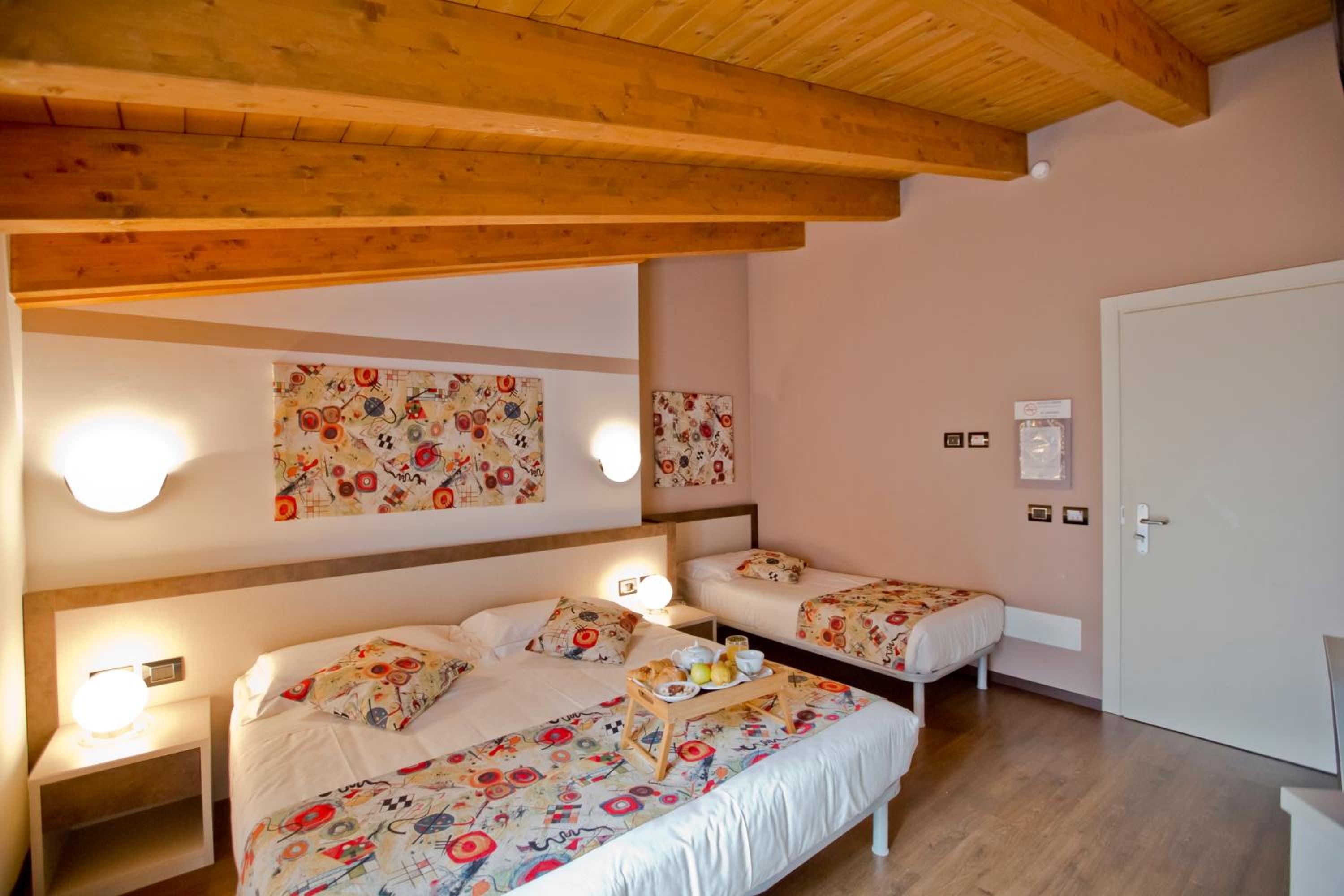 Superior Triple Room - Photo 6