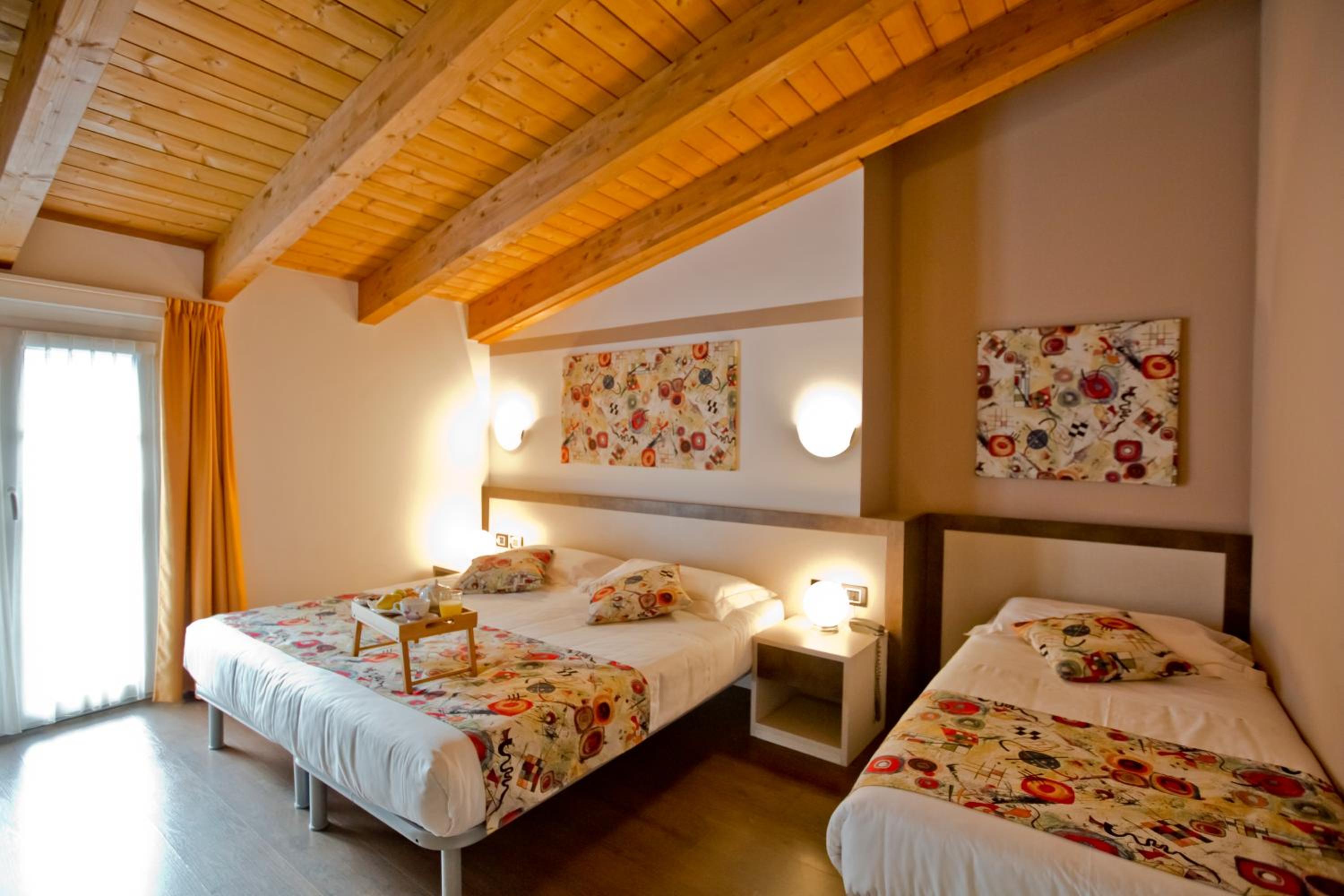 Superior Triple Room - Photo 3