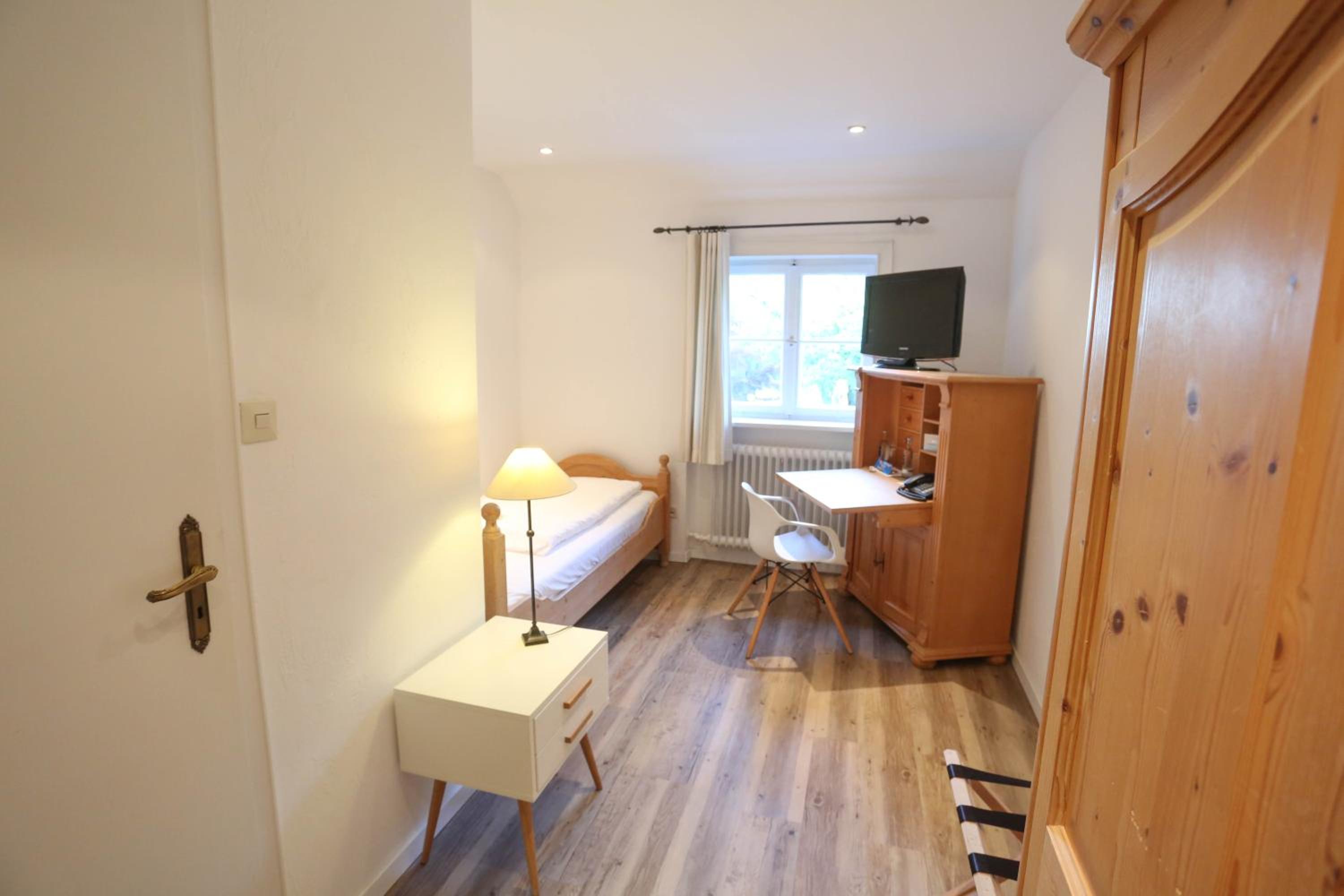 Economy Single Room photo 3
