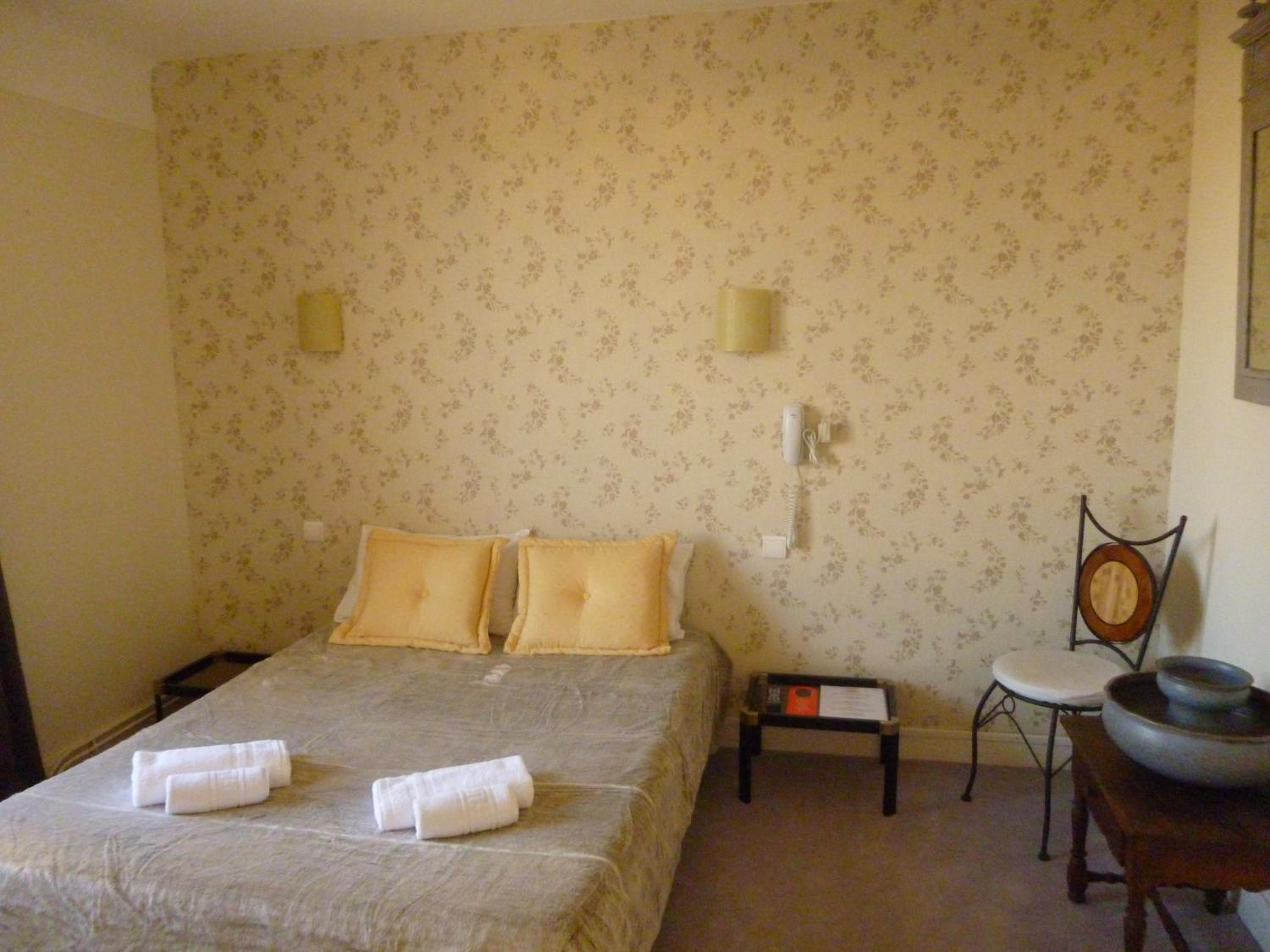 Family Room (5 Adults) - Photo 26