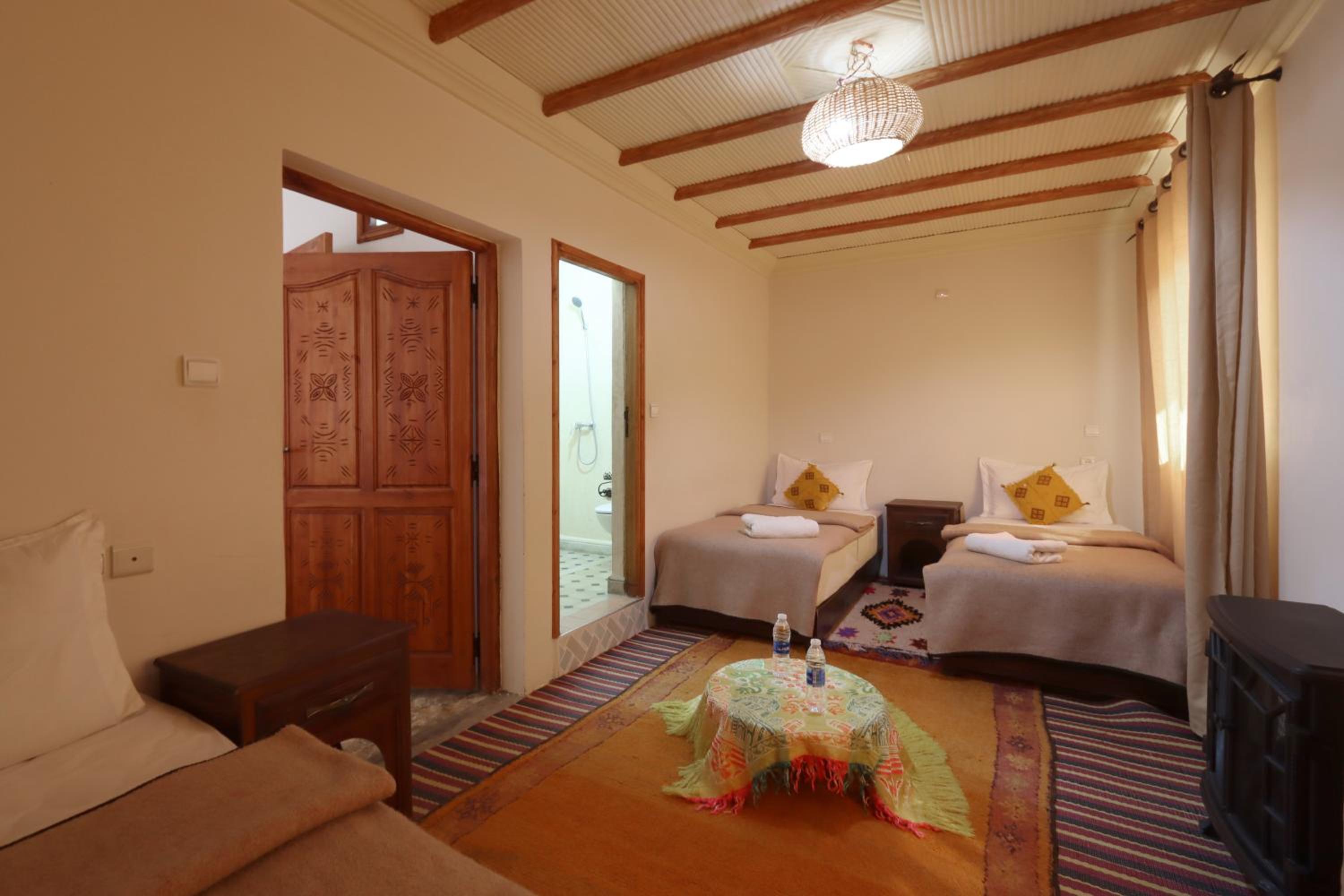 Triple Room - Photo 9